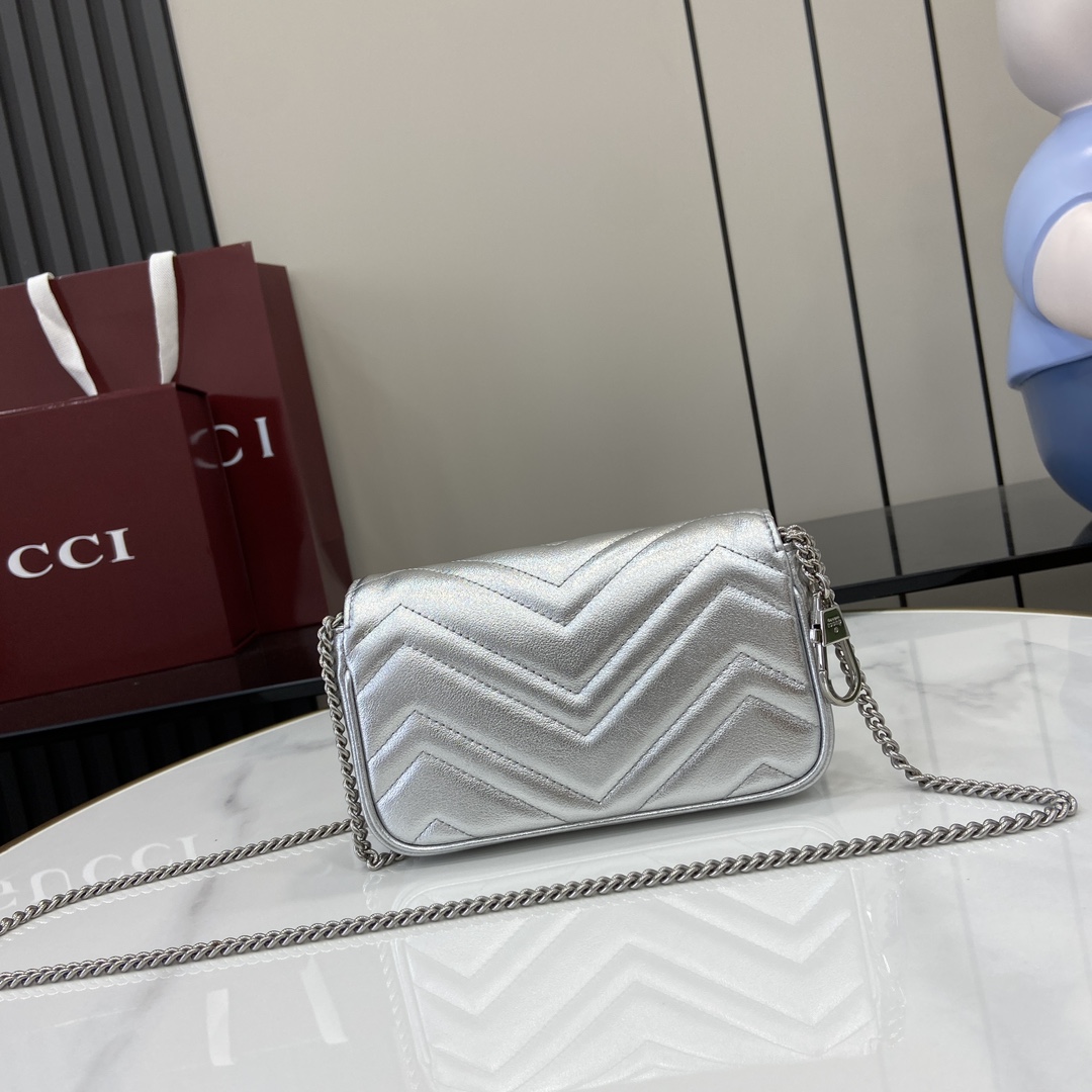 Gucci GG Marmont Super Mini Bag - PerfectKickZ
