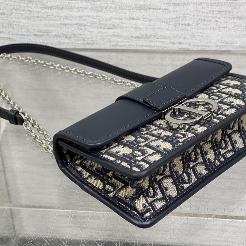 Dior 30 Montaigne East-West Bag With Chain  - PerfectKickZ