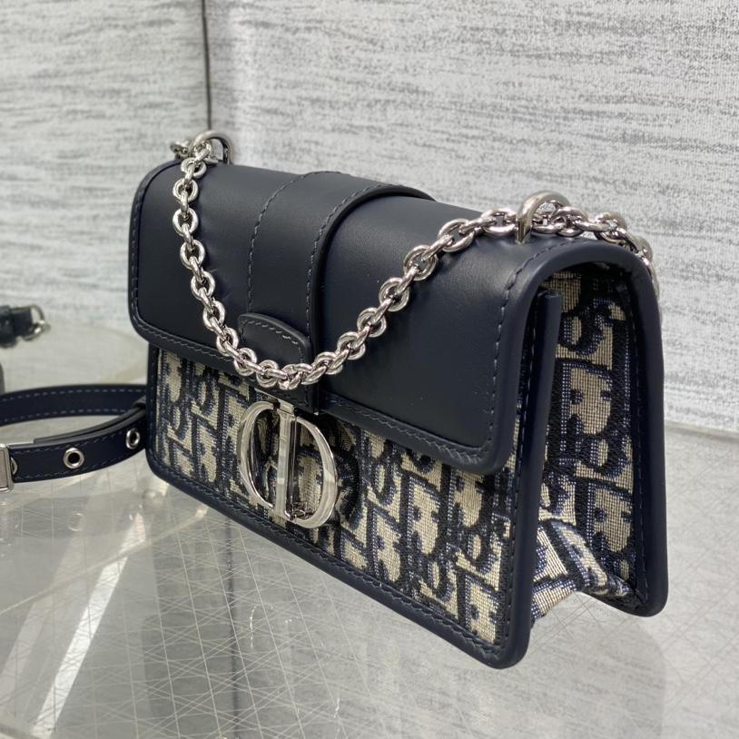 Dior 30 Montaigne East-West Bag With Chain  - PerfectKickZ