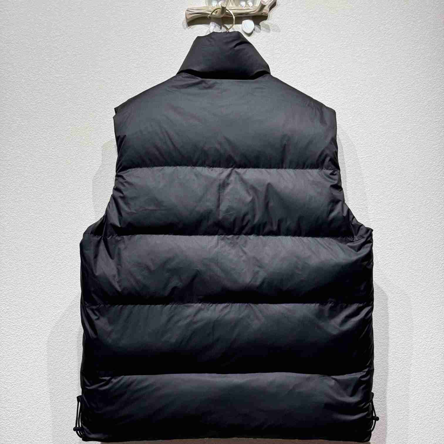 Burberry Check-print Padded Gilet - PerfectKickZ