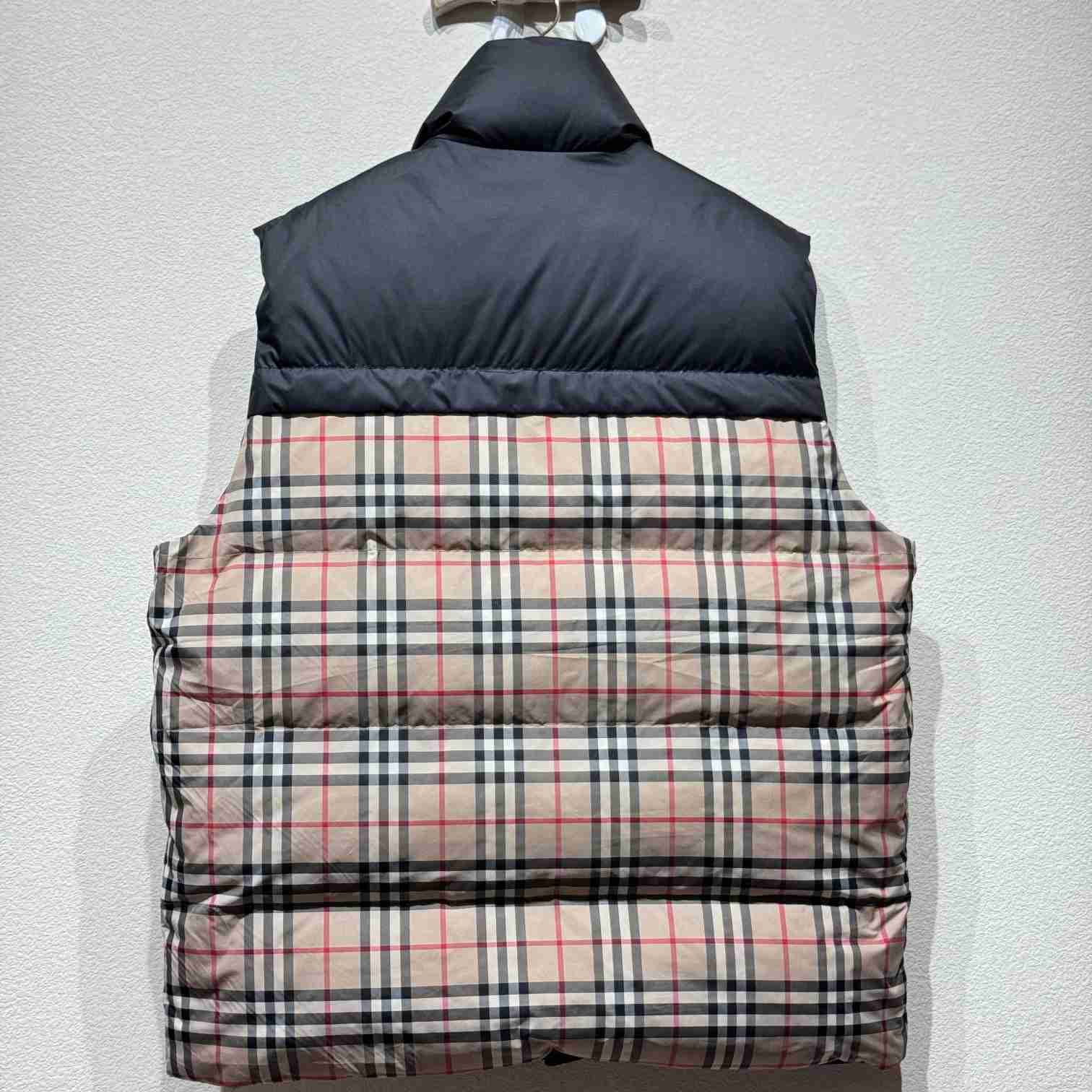 Burberry Check-print Padded Gilet - PerfectKickZ
