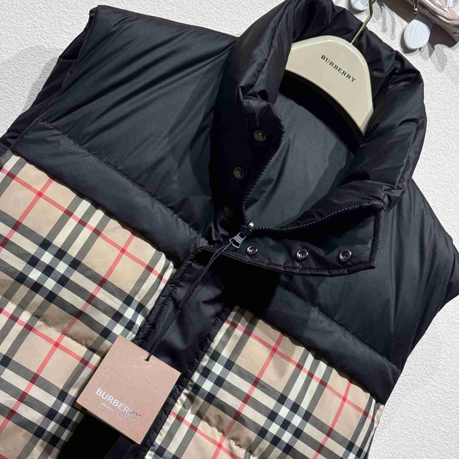 Burberry Check-print Padded Gilet - PerfectKickZ