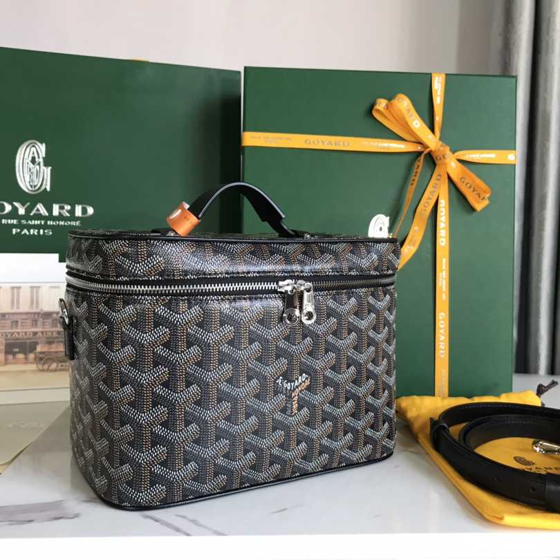 Goyard Muse Vanity Case - PerfectKickZ