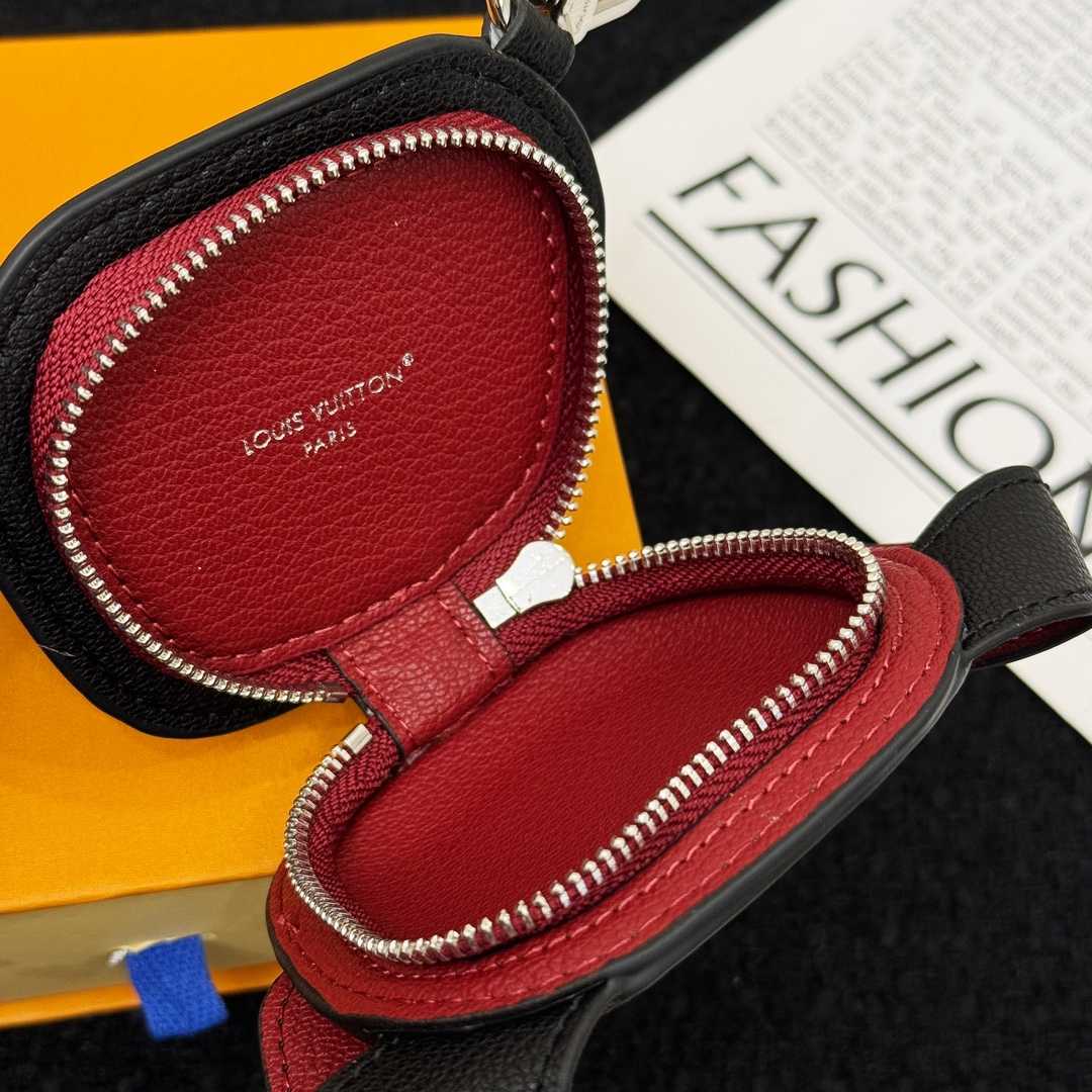 Louis Vuitton 57th Street NYC LV Dog Bag Charm   - PerfectKickZ