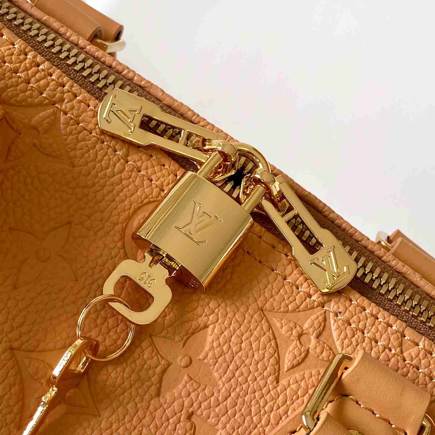 Louis Vuitton Speedy Soft 30  M11323 - PerfectKickZ