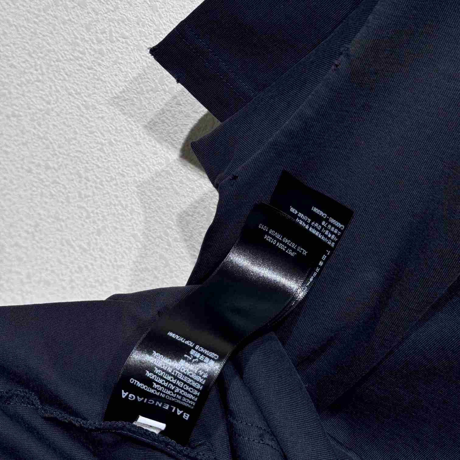 Balenciaga 3B Liquefied T-Shirt Oversized In Faded Black - 