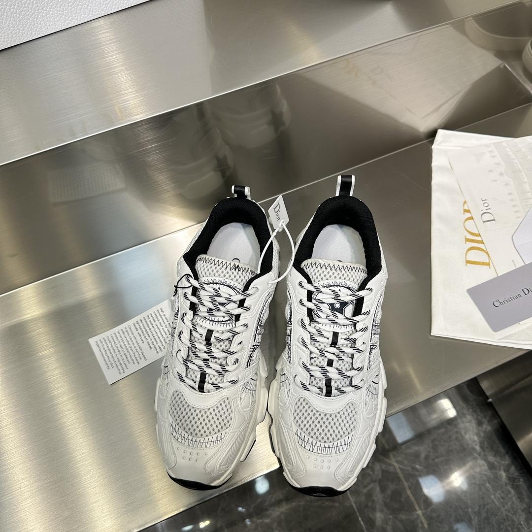 Dior Chrono Sneaker   - 