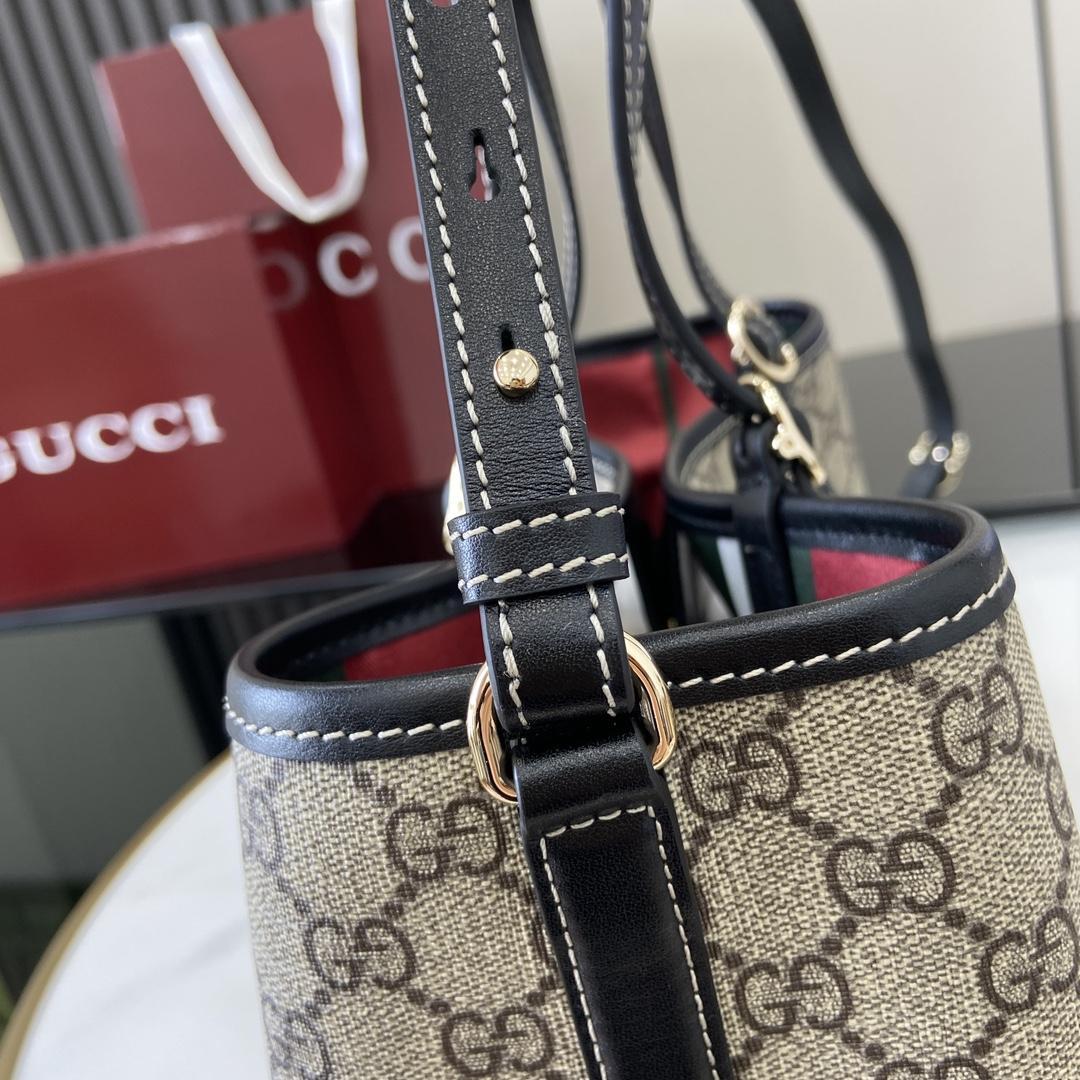 Gucci GG Emblem Small Tote Bag - PerfectKickZ