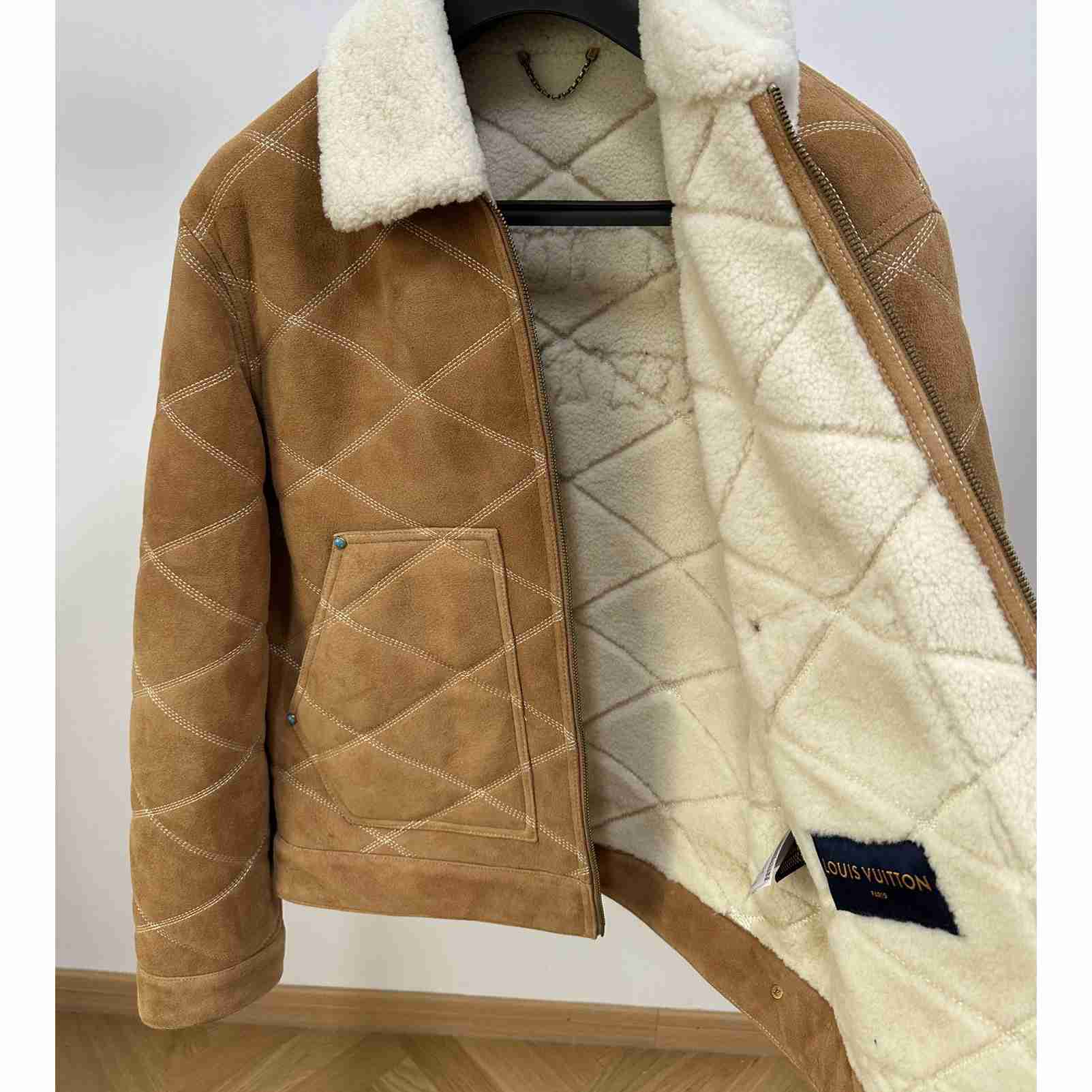 Louis Vuitton Embroidered Shearling Workwear Blouson   1AFXIM - PerfectKickZ