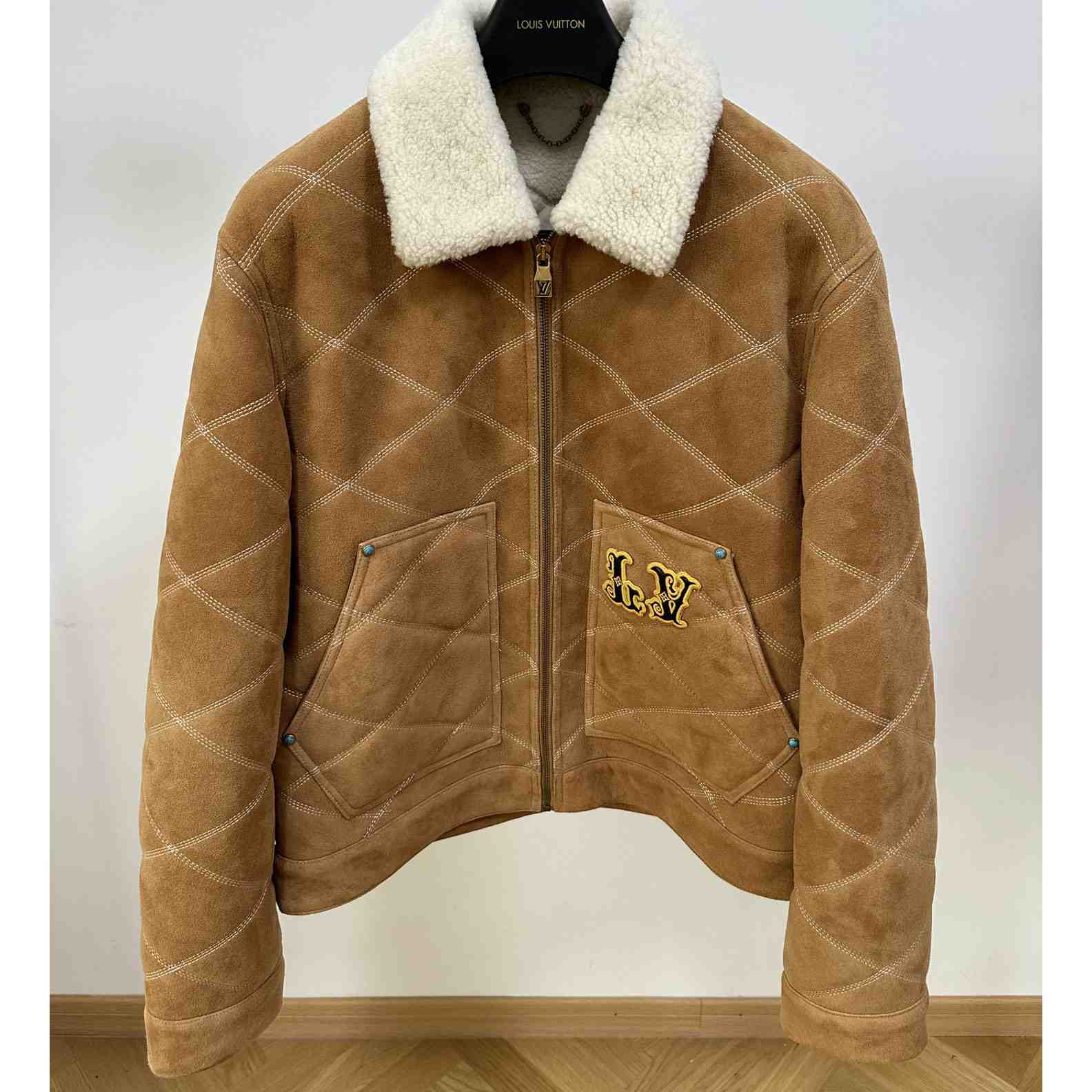 Louis Vuitton Embroidered Shearling Workwear Blouson   1AFXIM - PerfectKickZ