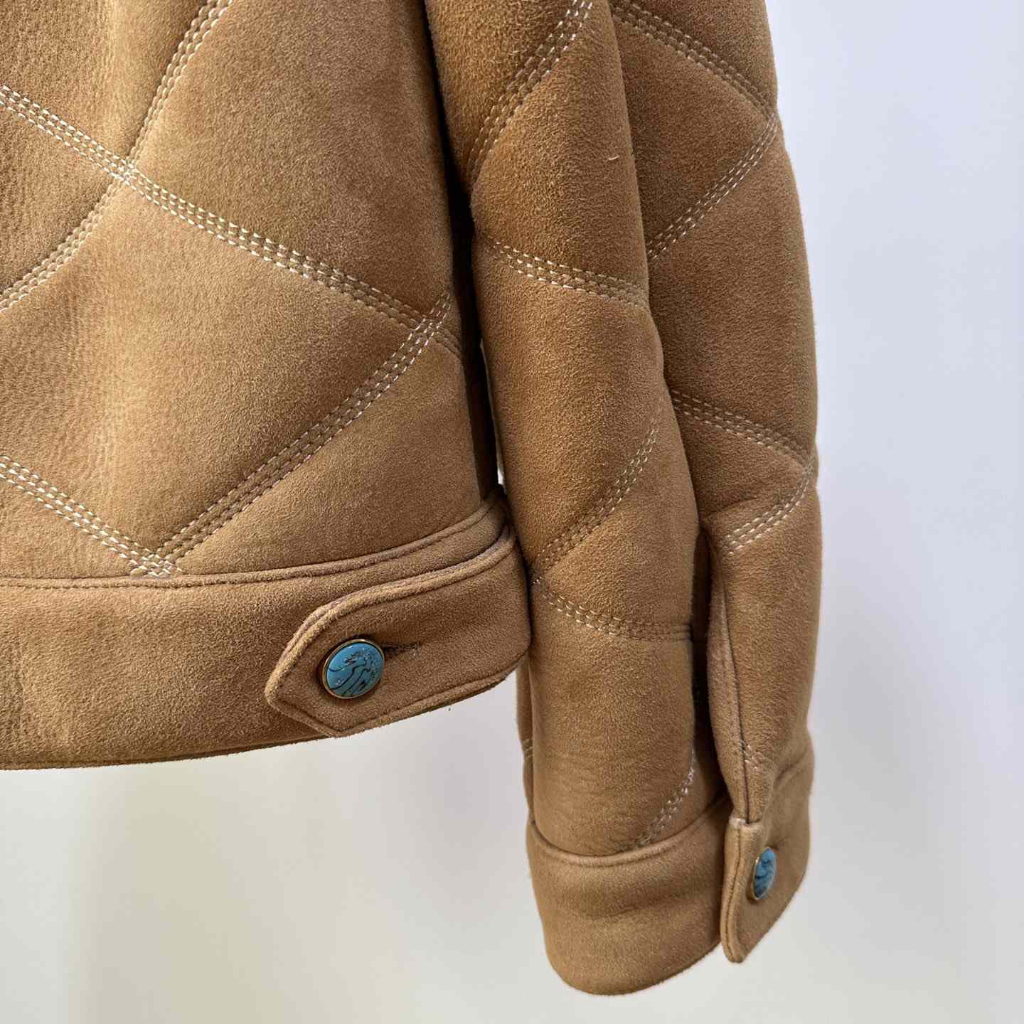 Louis Vuitton Embroidered Shearling Workwear Blouson   1AFXIM - PerfectKickZ