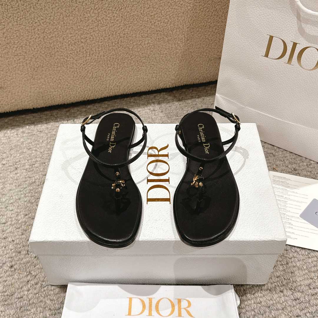 Dior C'est Dior Thong Sandal - PerfectKickZ