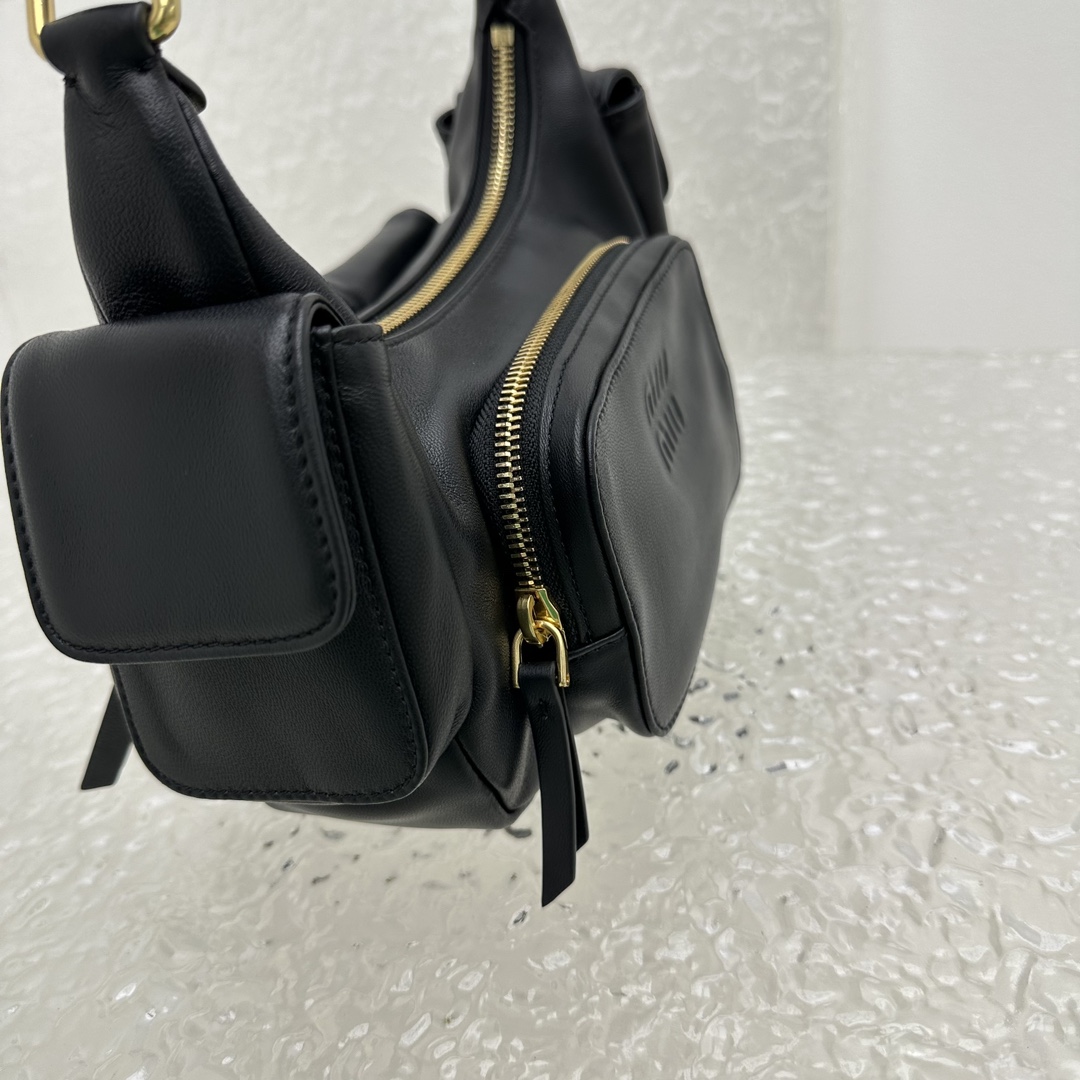 Miu Miu Nappa Leather Pocket Bag (21-12-6cm) - PerfectKickZ