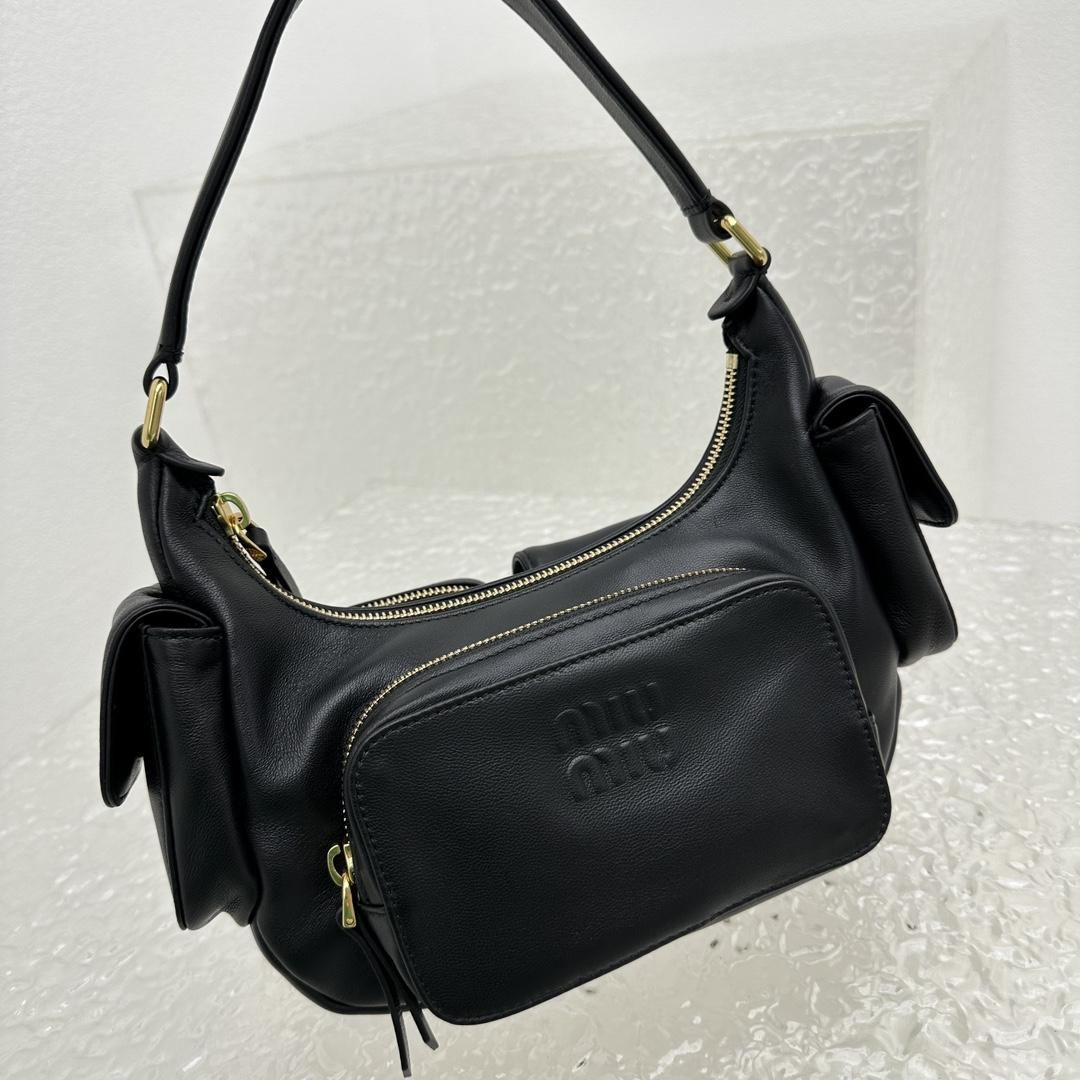 Miu Miu Nappa Leather Pocket Bag (21-12-6cm) - PerfectKickZ
