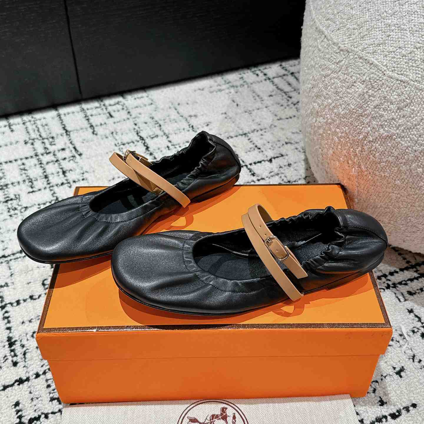Hermes Jolly Ballet Flat - PerfectKickZ