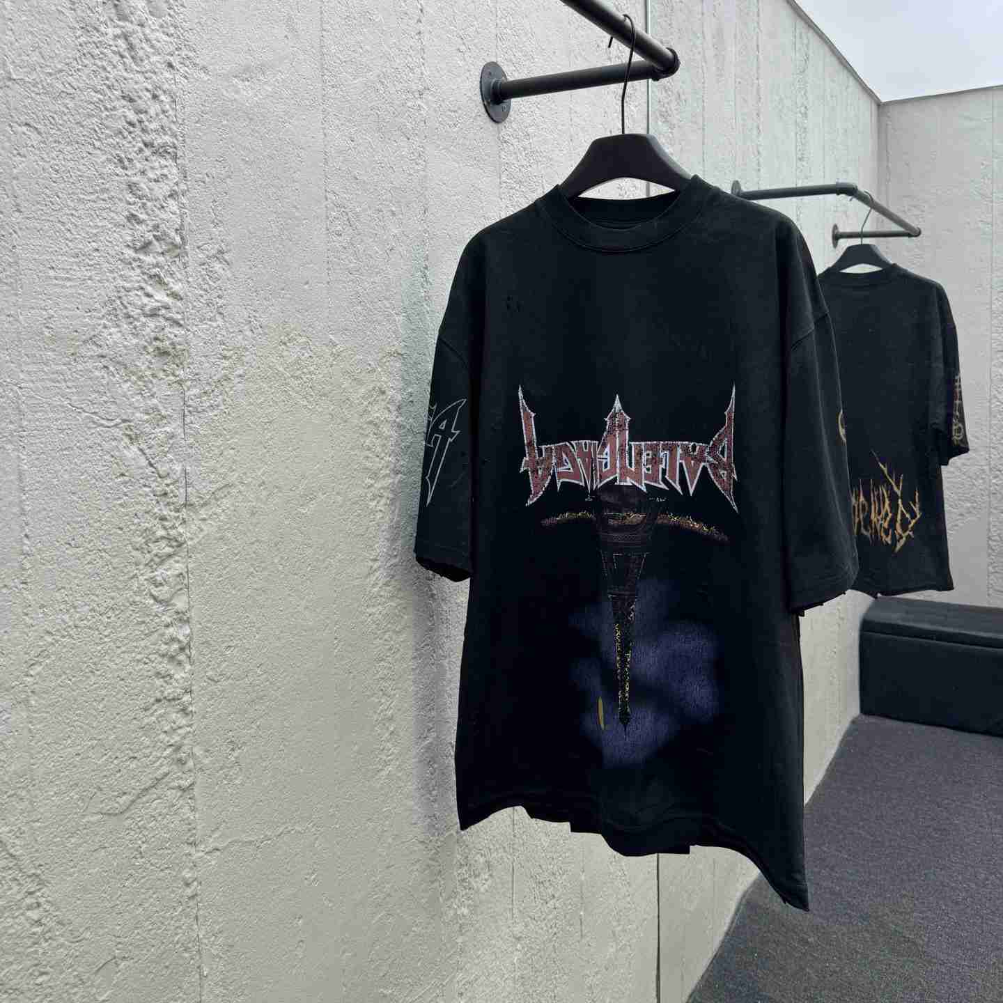 Balenciaga Paris Moon Upside Down T-Shirt Oversized In Black - PerfectKickZ