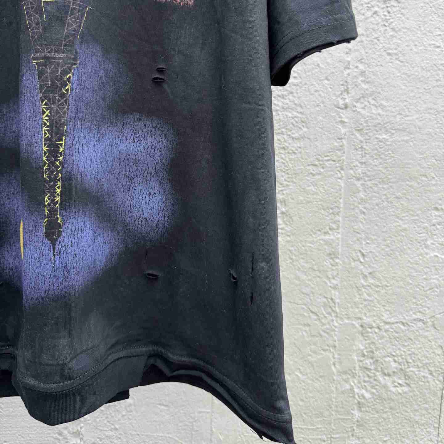 Balenciaga Paris Moon Upside Down T-Shirt Oversized In Black - 