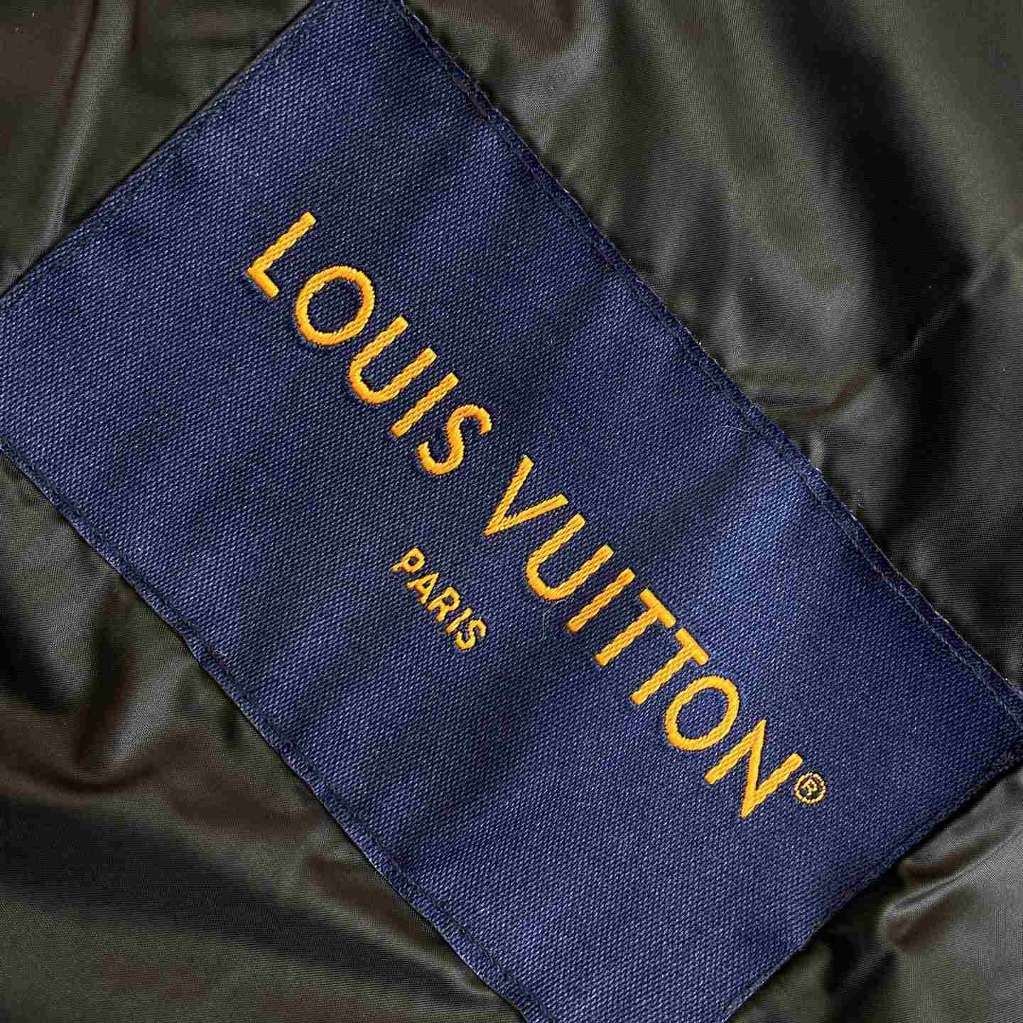 Louis Vuitton Monogram Quilted Nylon Hooded Blouson   1AFYAE - PerfectKickZ
