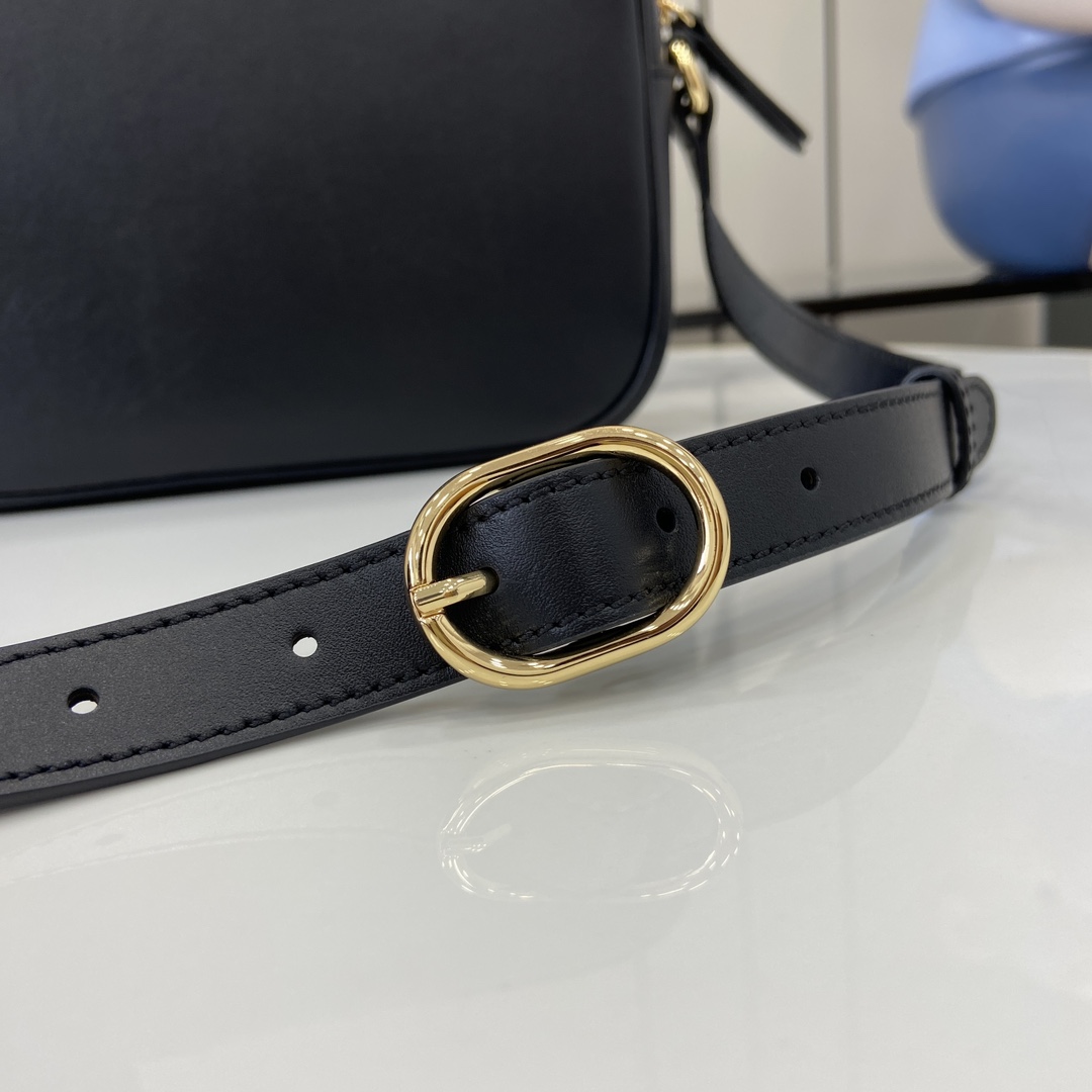 Gucci Blondie Mini Shoulder Bag - PerfectKickZ