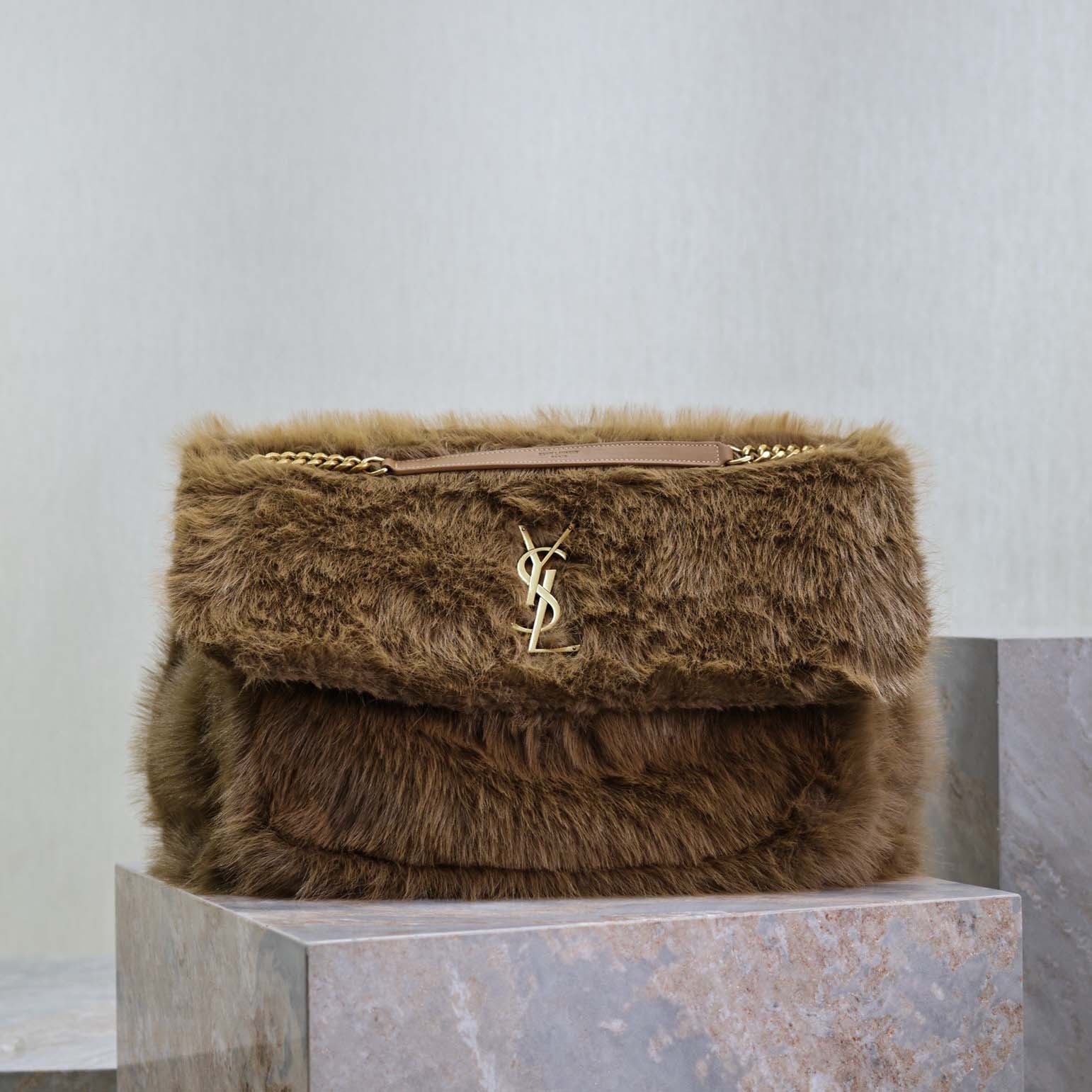 Saint Laurent Niki Oversized Soft Bag  (47×34×16cm) - PerfectKickZ