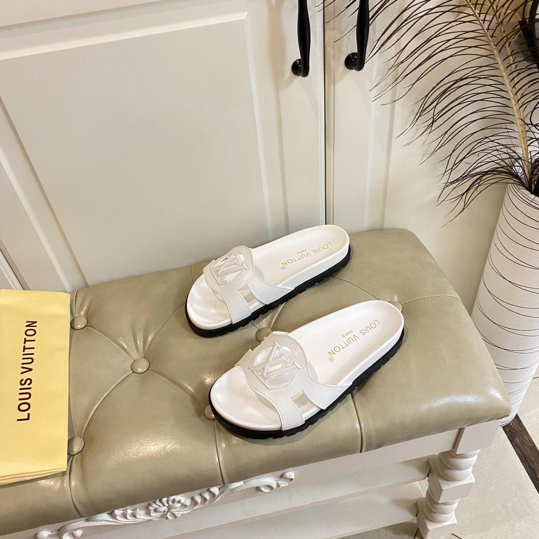 Louis Vuitton LV Isola Flat Comfort Mule   1ACPBM - PerfectKickZ