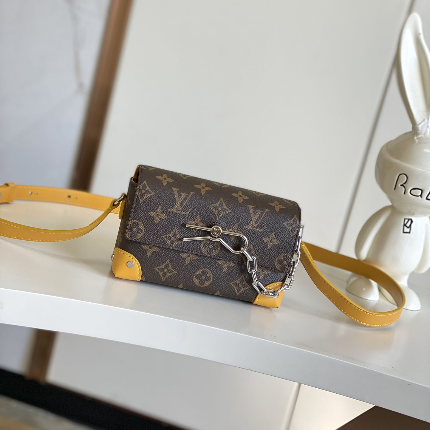 Louis Vuitton Steamer Wearable Wallet  M12811 - PerfectKickZ