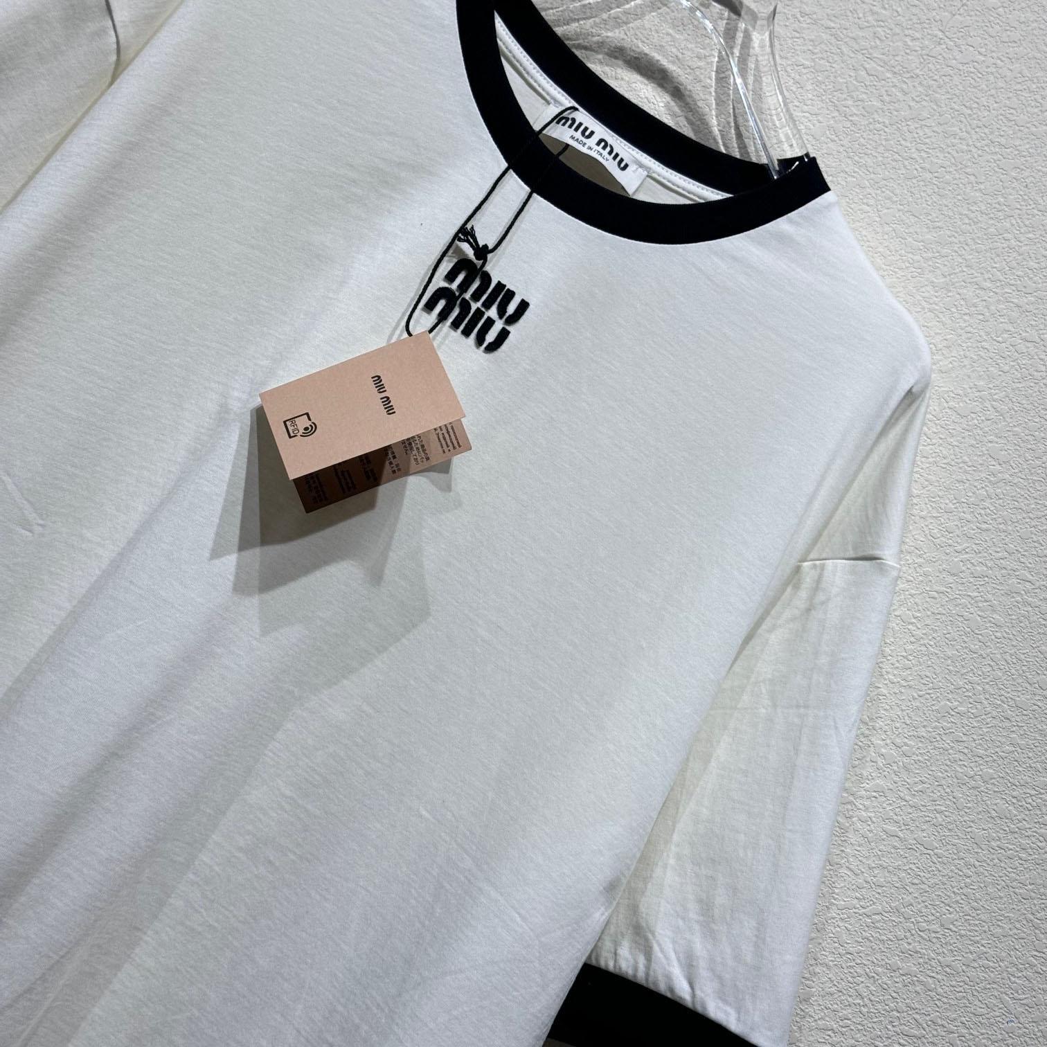 Miu Miu Logo Cotton T-shirt - PerfectKickZ