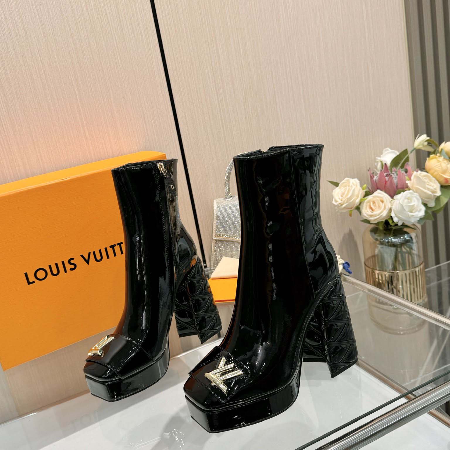 Louis Vuitton Shake Platform Ankle - 