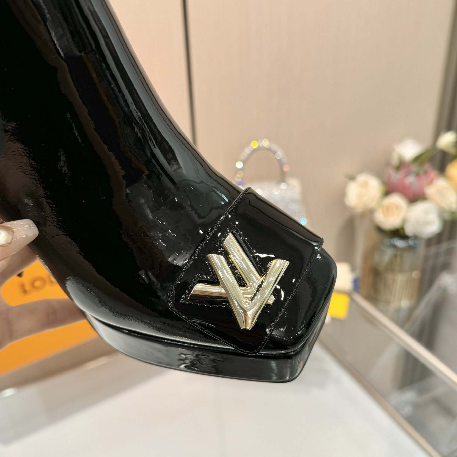 Louis Vuitton Shake Platform Ankle - 
