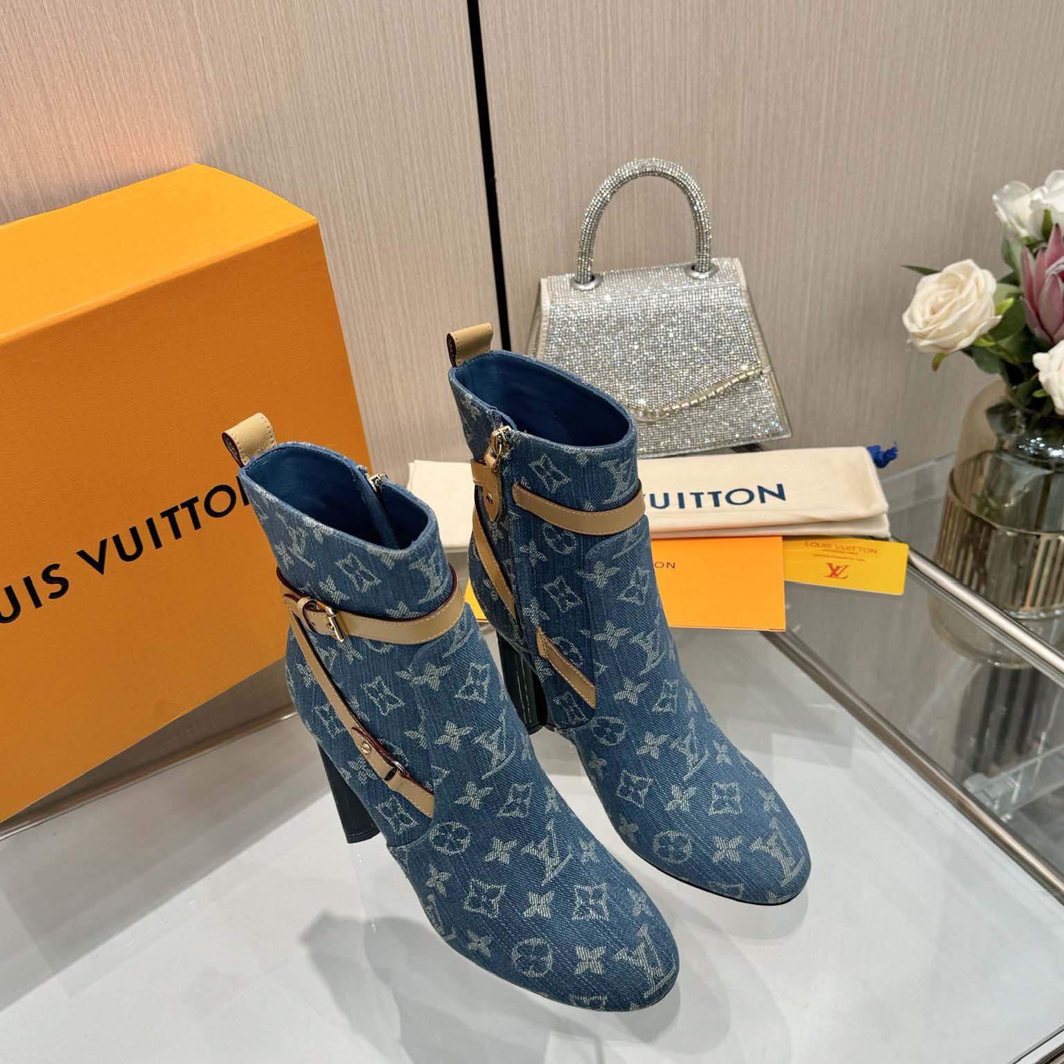 Louis Vuitton Silhouette Ankle Boot - PerfectKickZ