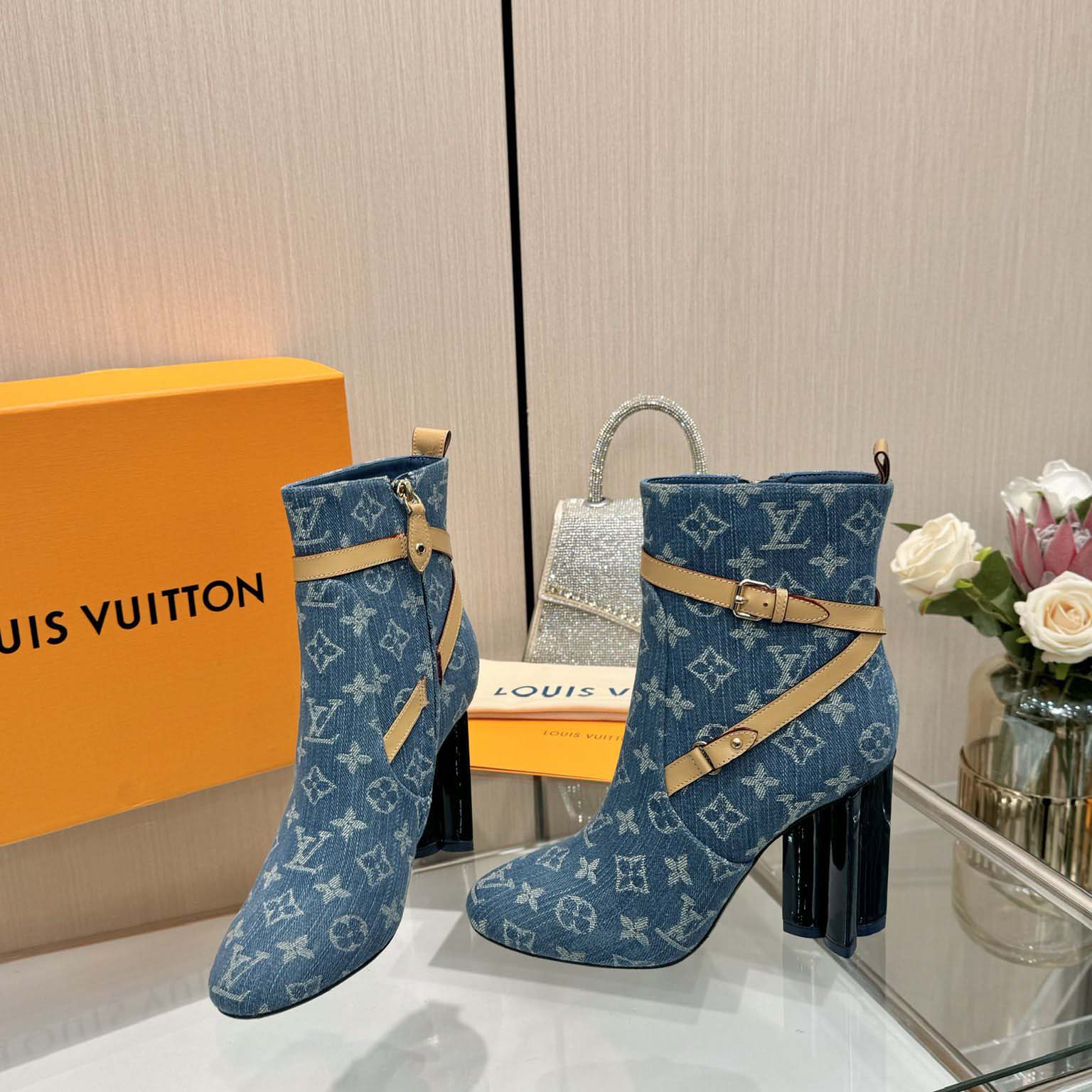 Louis Vuitton Silhouette Ankle Boot - PerfectKickZ