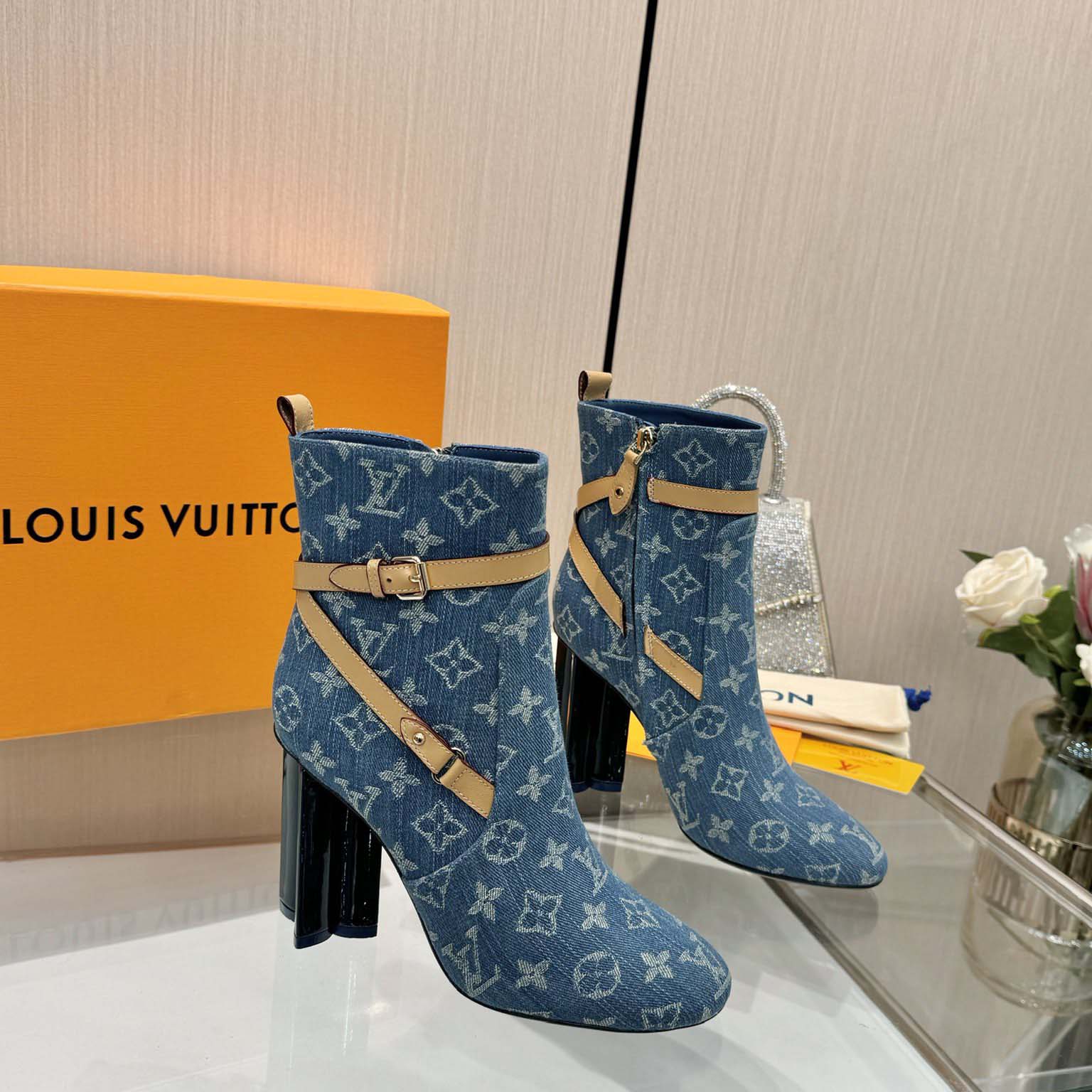 Louis Vuitton Silhouette Ankle Boot - PerfectKickZ