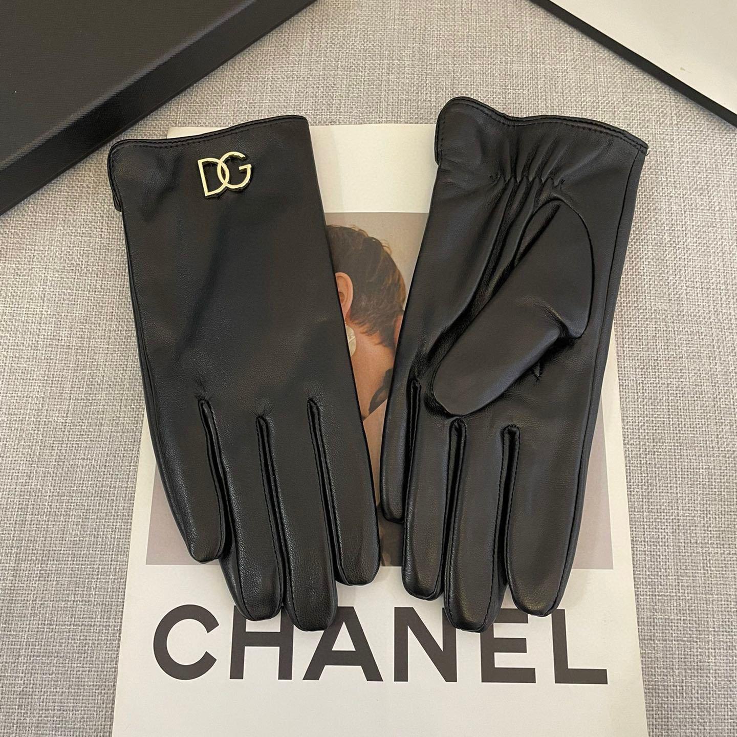 Dolce & Gabbana Gloves  - PerfectKickZ