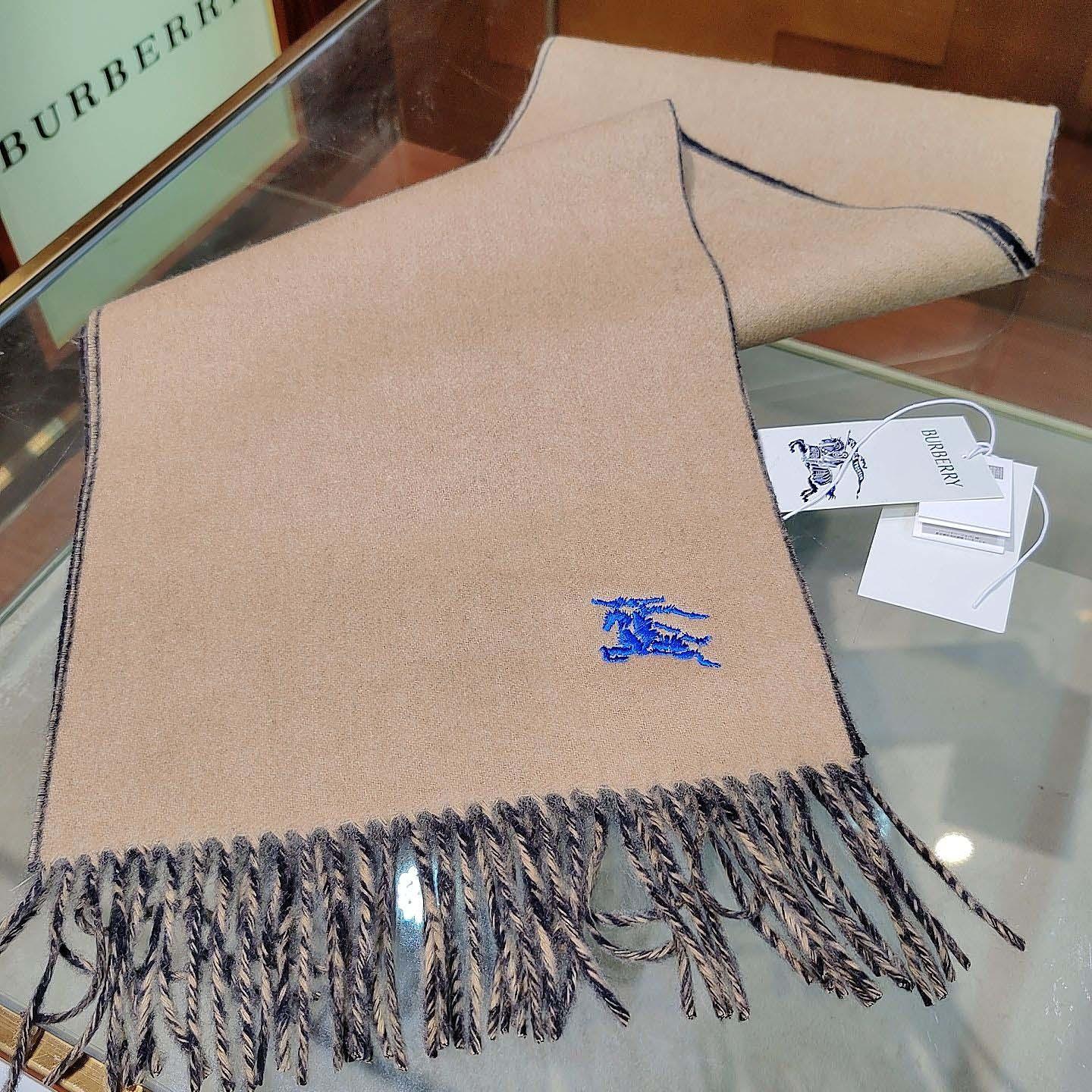 Burberry Reversible Cashmere Scarf - PerfectKickZ