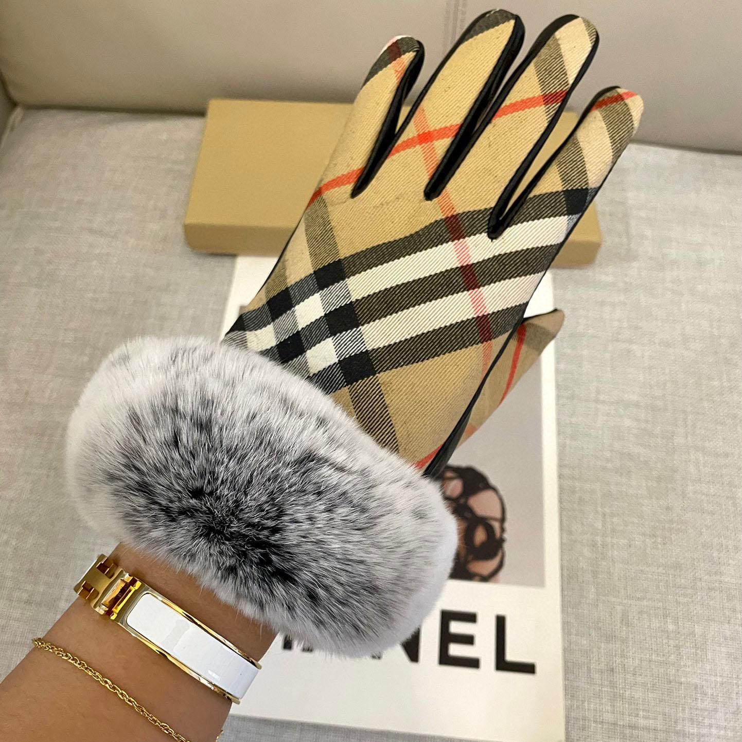 Burberry Gloves  - PerfectKickZ