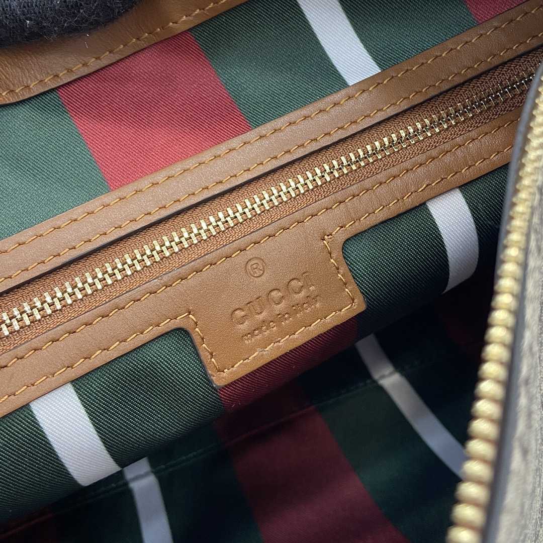 Gucci GG Emblem Medium Shoulder Bag - PerfectKickZ
