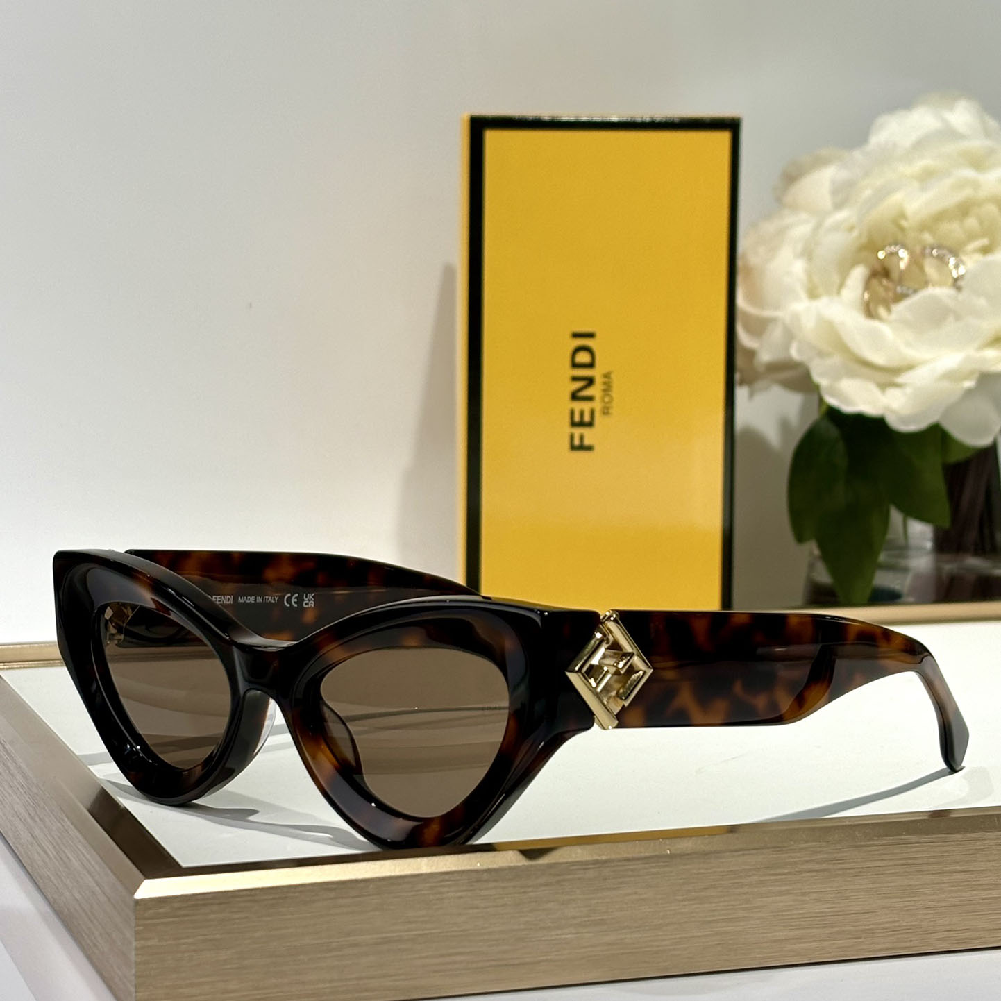 Fendi FF Diamonds Havana Acetate Sunglasses    FE40146l  - PerfectKickZ