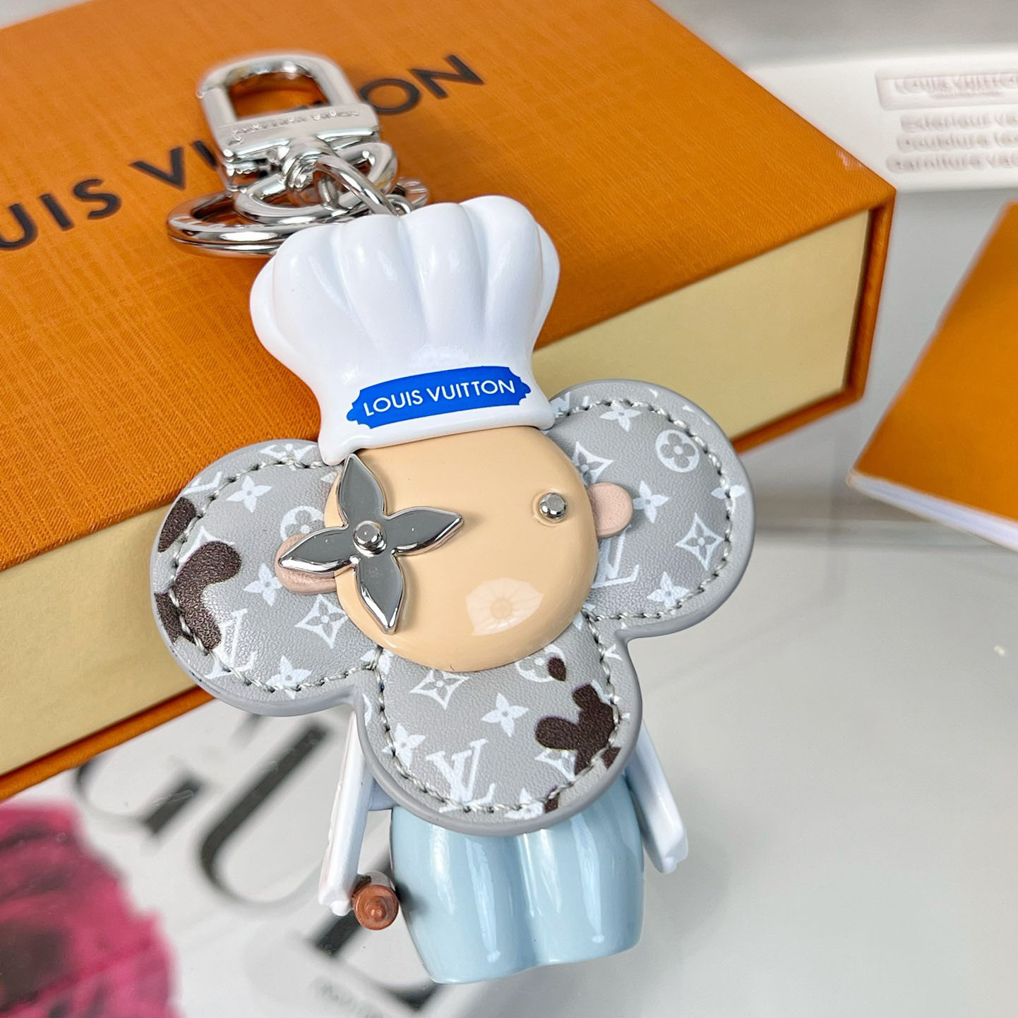 Louis Vuitton Vivienne Baker Collectible  M01467 - PerfectKickZ
