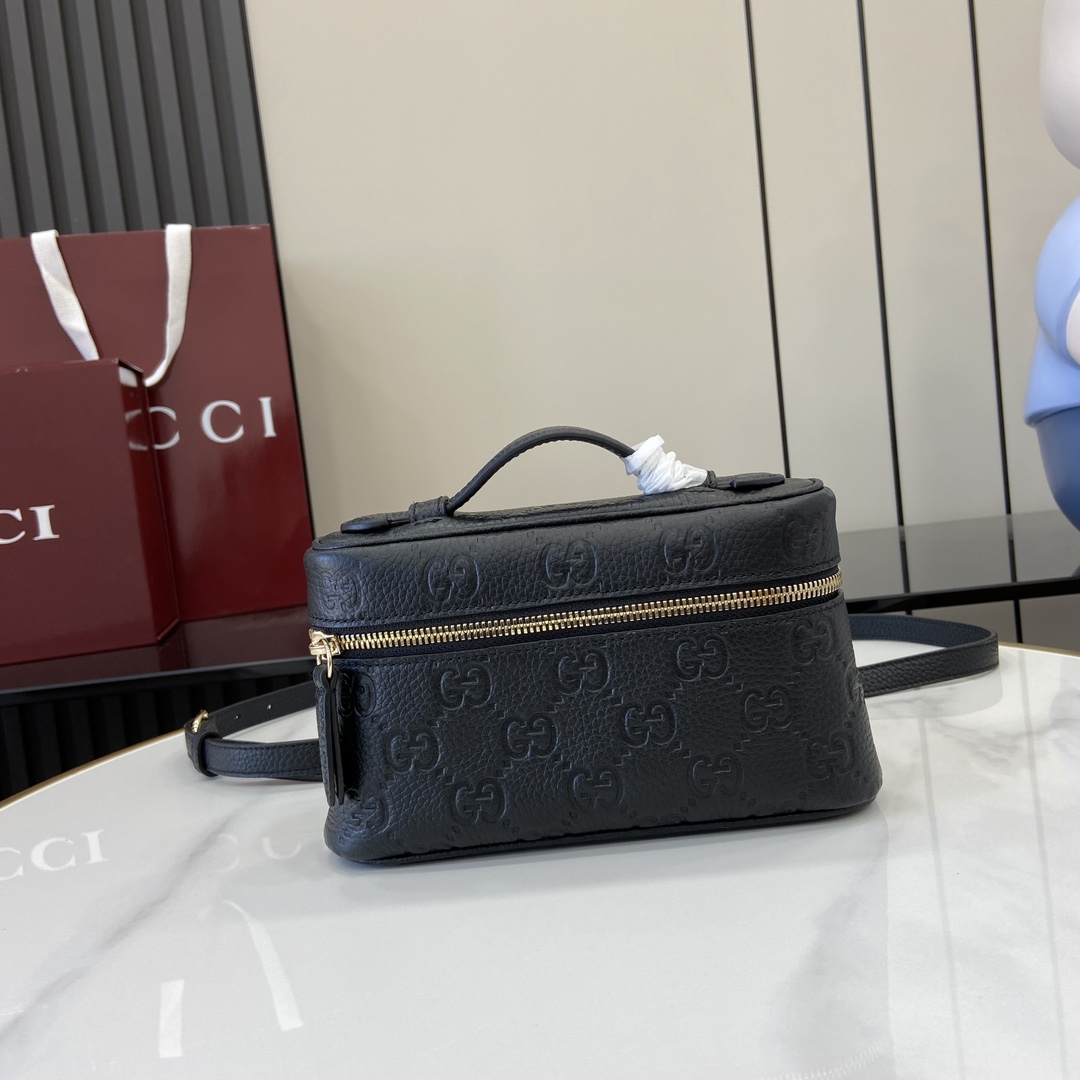 Gucci GG Emblem Super Mini Bag - PerfectKickZ