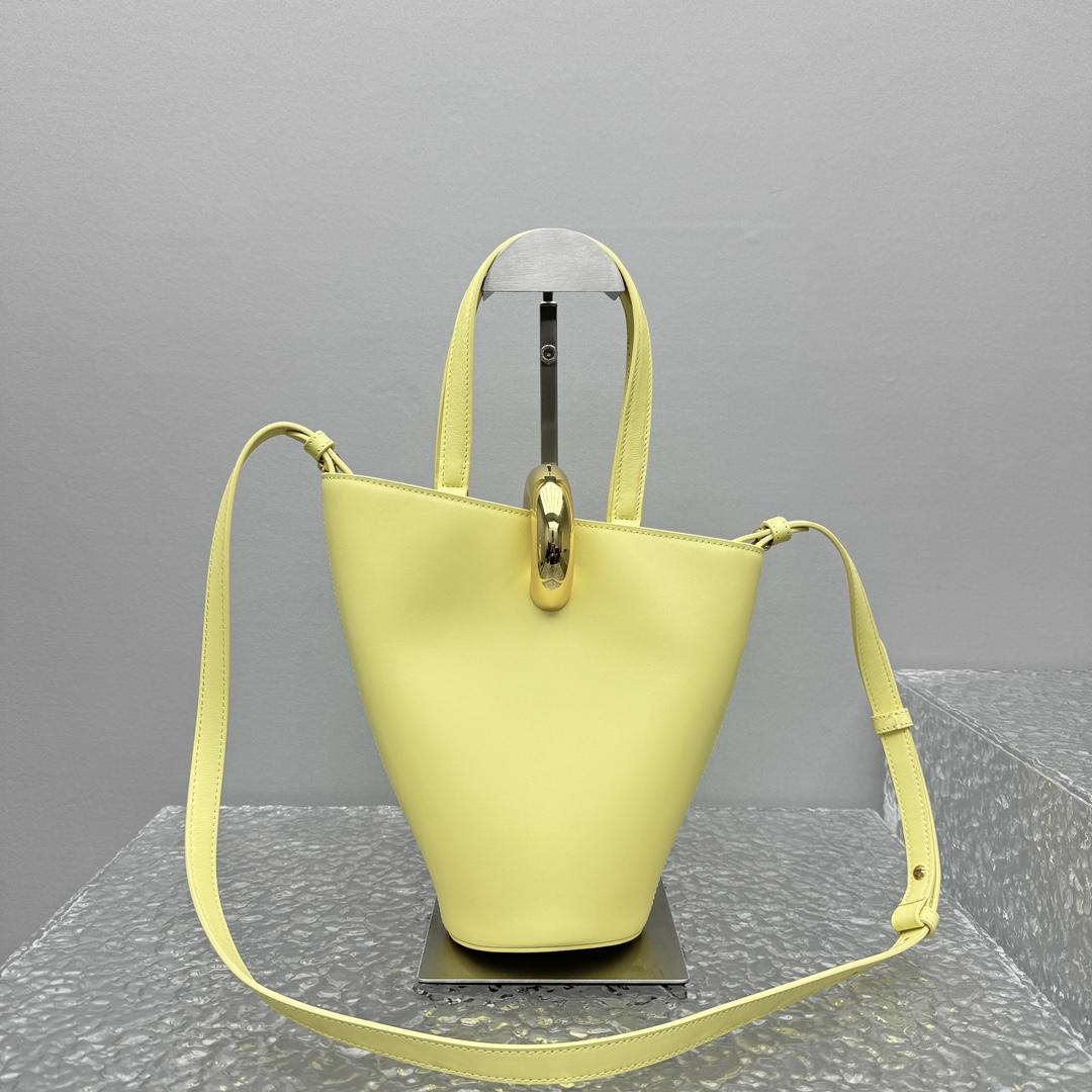 Jacquemus Le Petit Bambola Bag （10x10x20cm） - PerfectKickZ