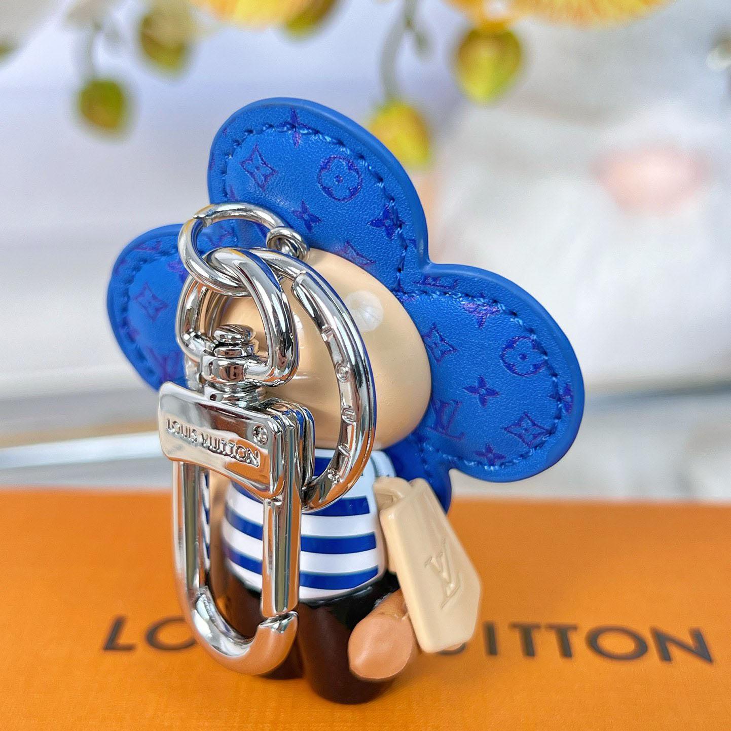Louis Vuitton Vivienne in Paris Bag Charm  M01937 - PerfectKickZ