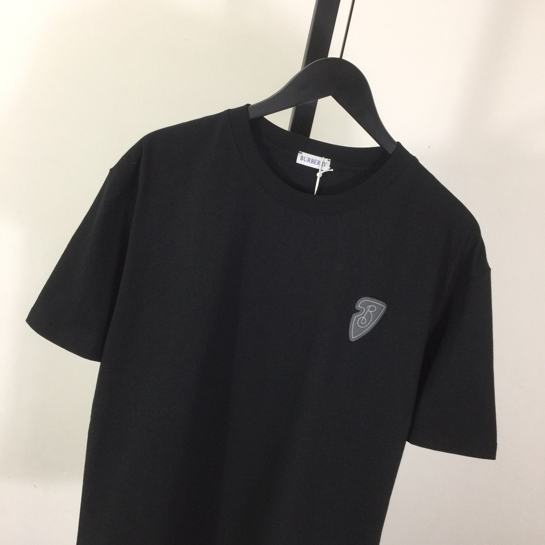 Burberry Cavalier Noir T-shirt - PerfectKickZ