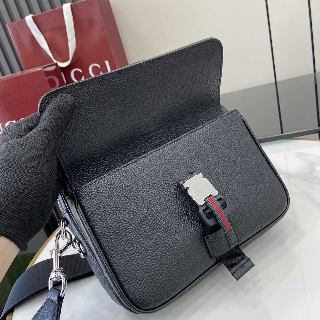 Gucci Small Crossbody Bag With Web - PerfectKickZ