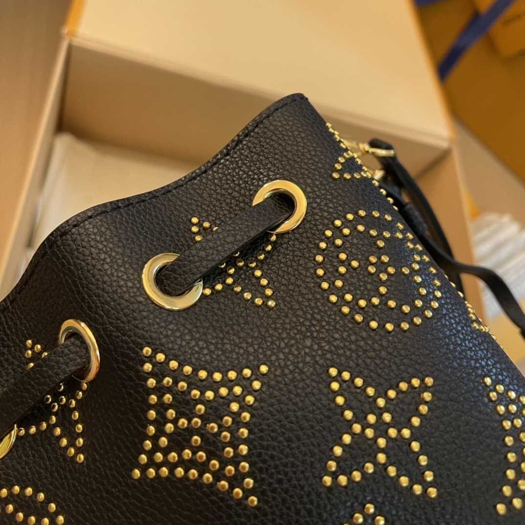 Louis Vuitton Pico Bella   M82744 - PerfectKickZ