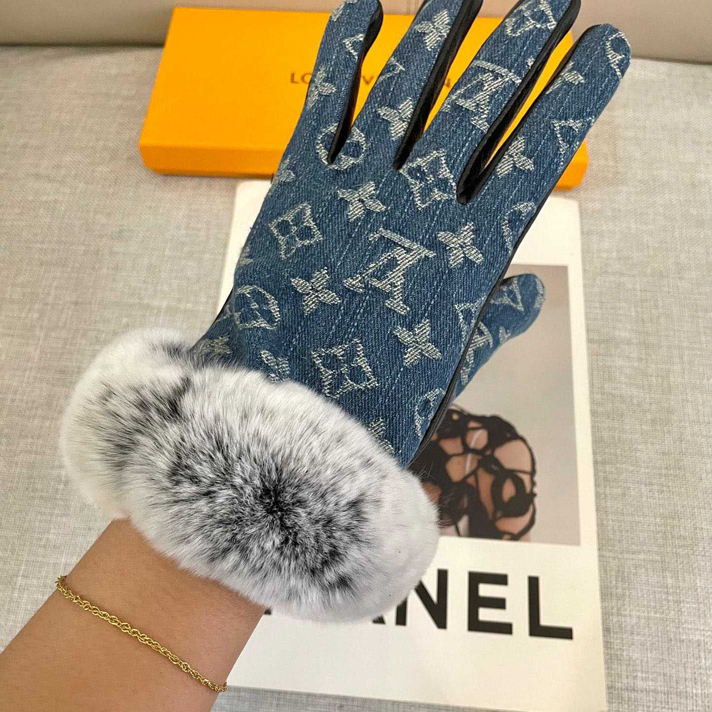 Louis Vuitton Gloves  - PerfectKickZ