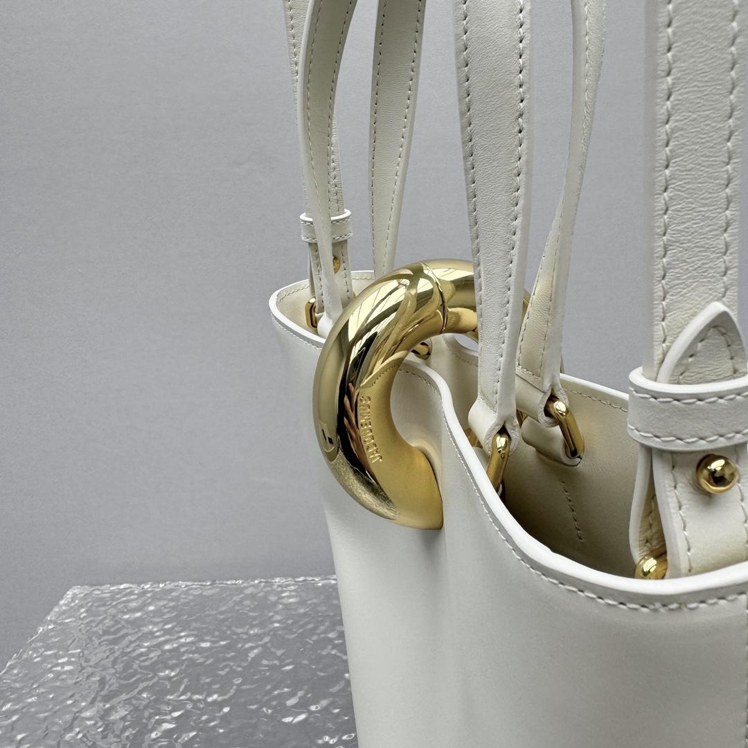 Jacquemus Le Petit Bambola Bag （10x10x20cm） - PerfectKickZ