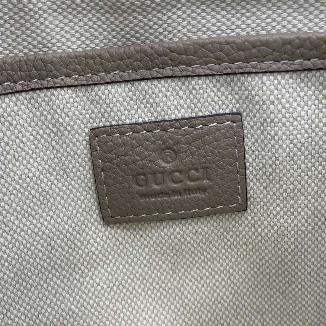 Gucci GG Emblem Medium Shoulder Bag - PerfectKickZ