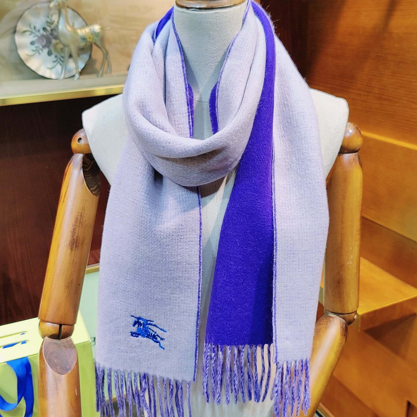 Burberry Reversible Cashmere Scarf - PerfectKickZ