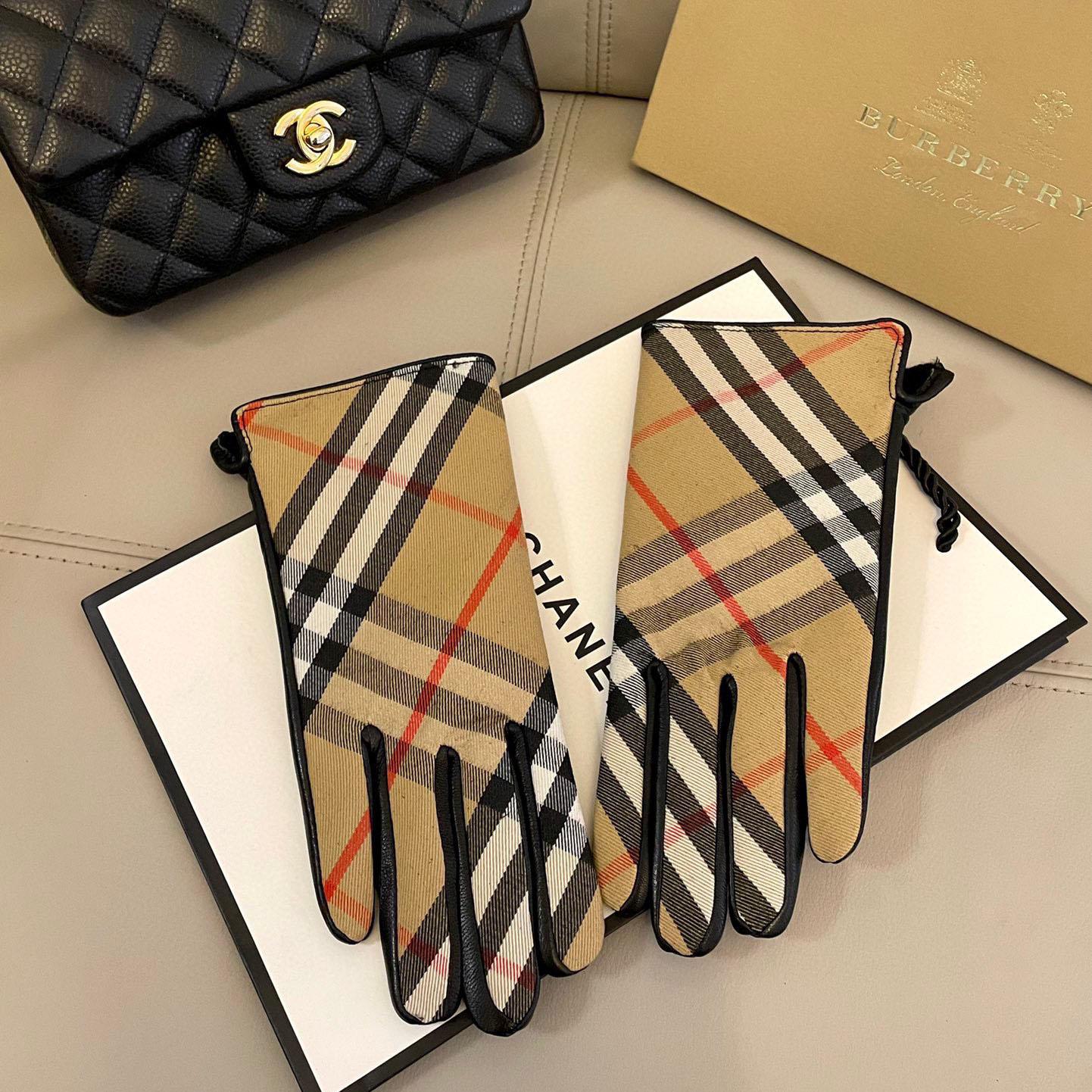 Burberry Gloves  - PerfectKickZ