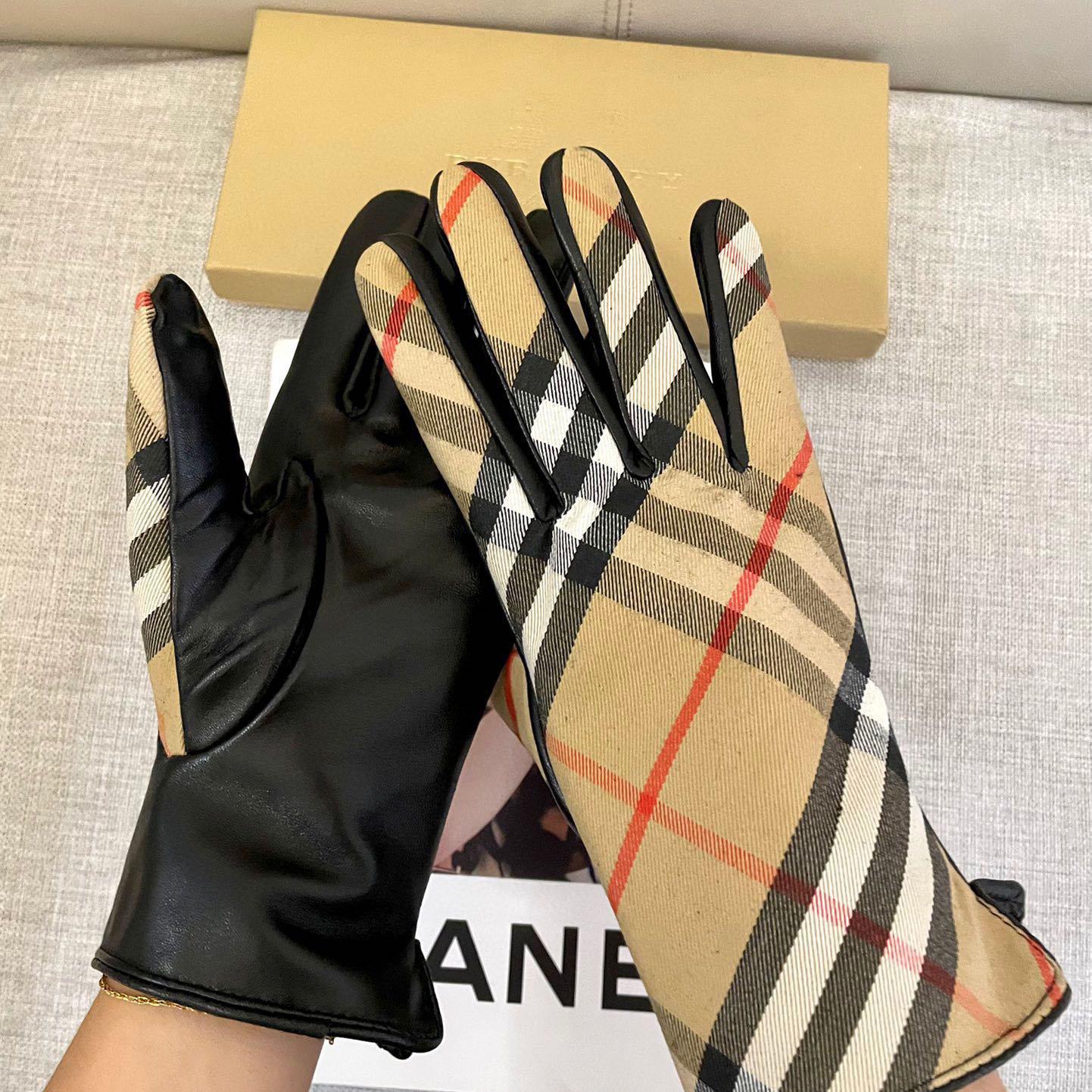 Burberry Gloves  - PerfectKickZ